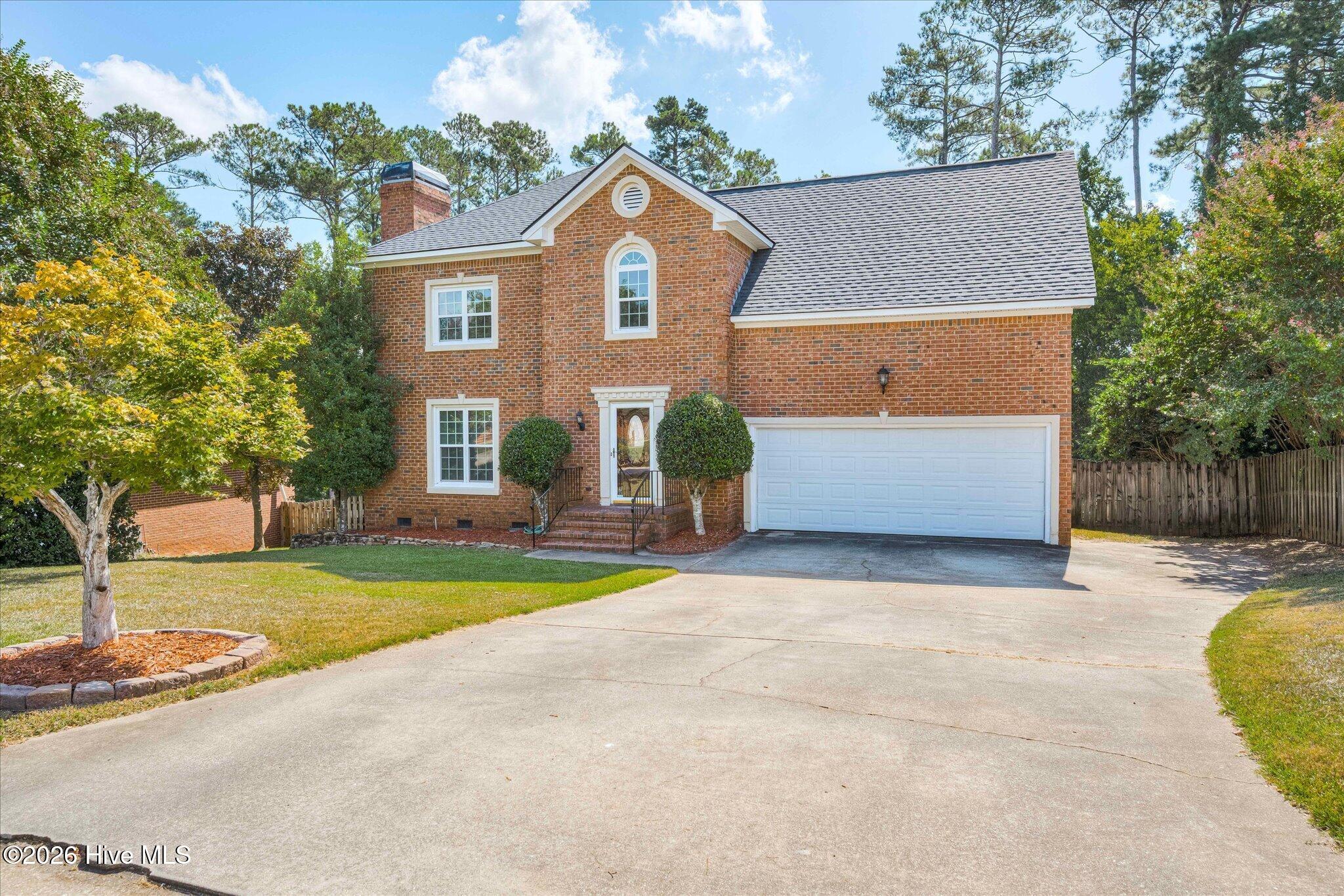 203 Stonington Drive Property Photo 3