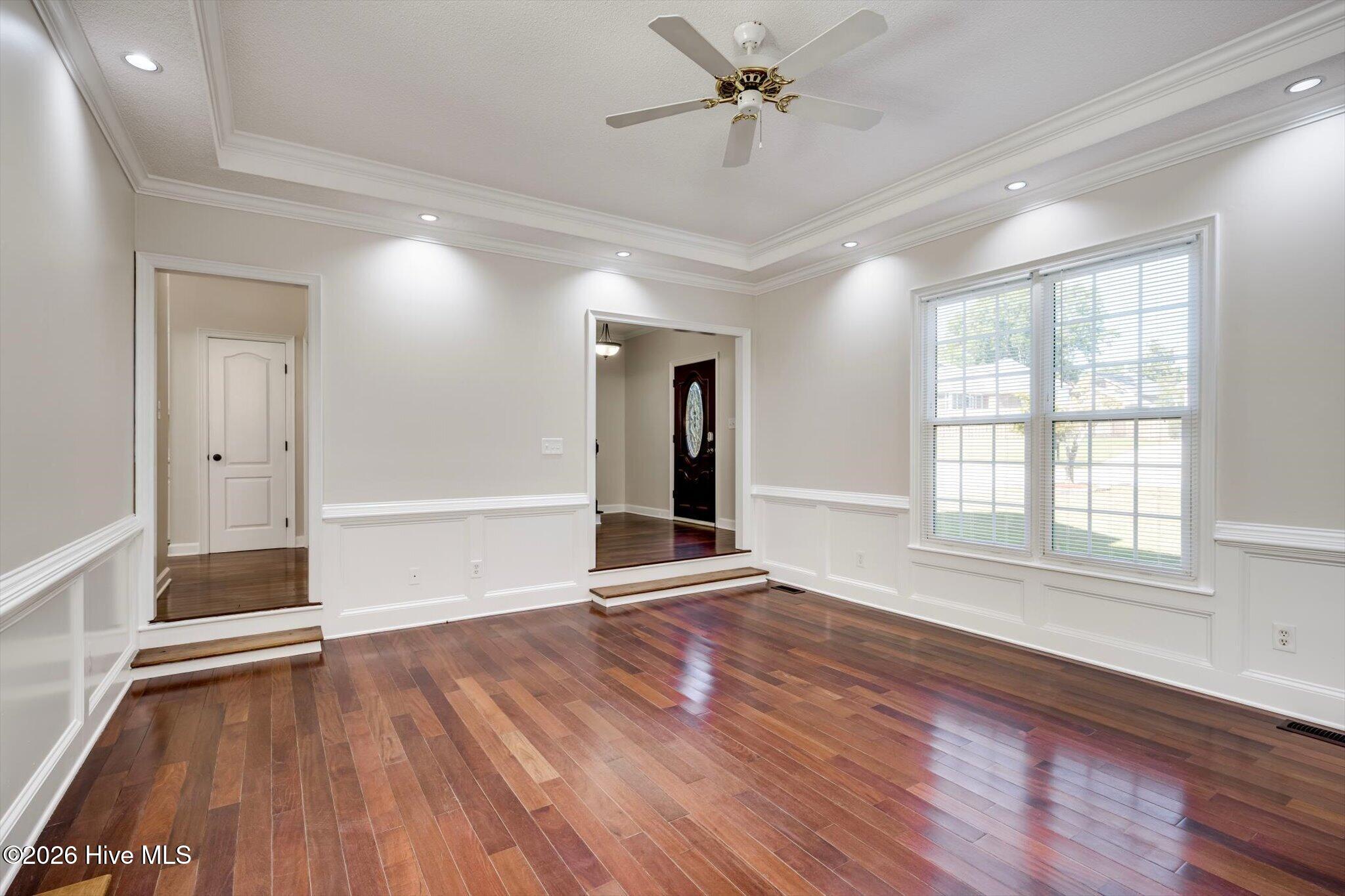 203 Stonington Drive Property Photo 11