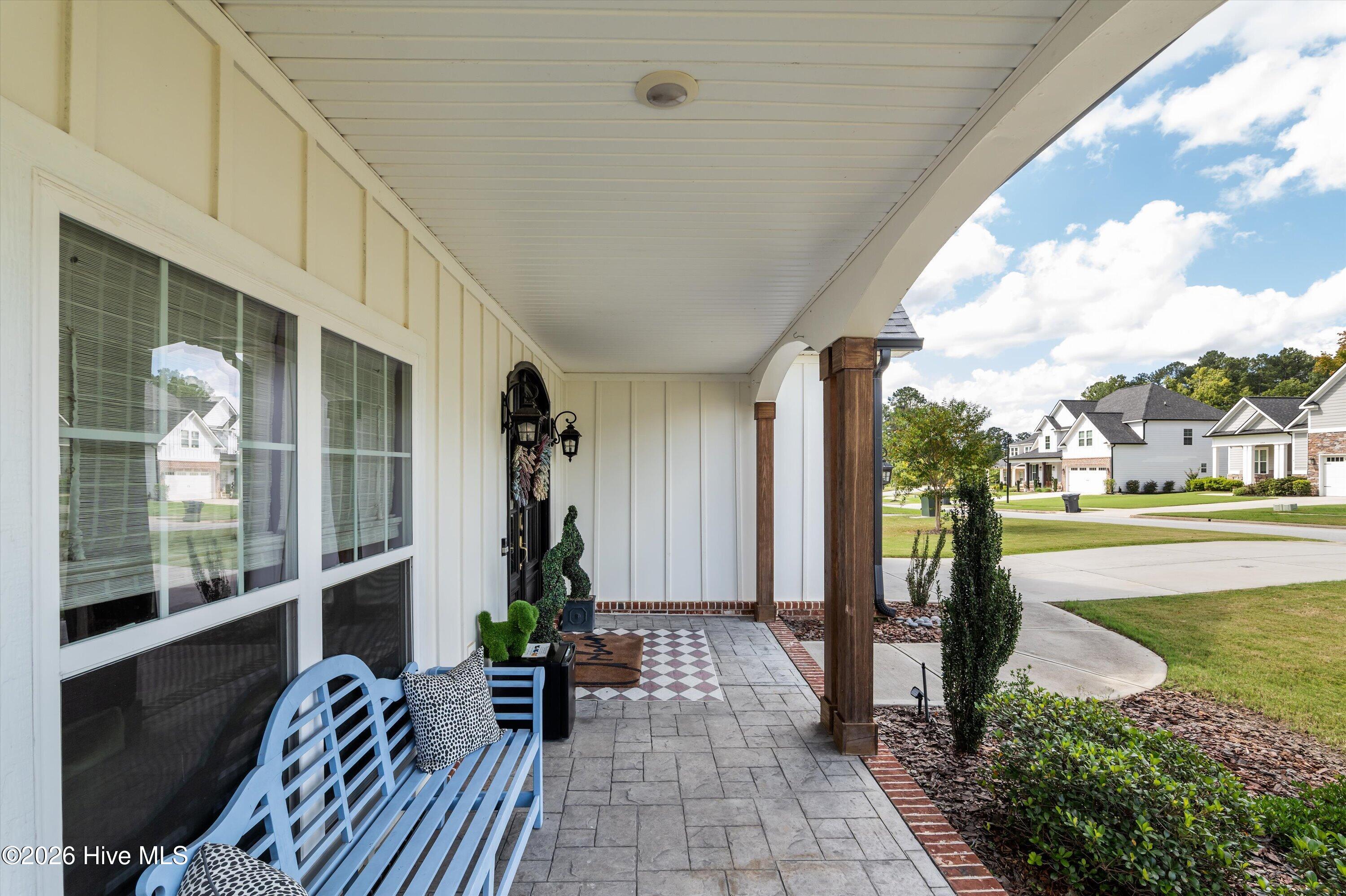 522 River Oaks Lane Property Photo 7