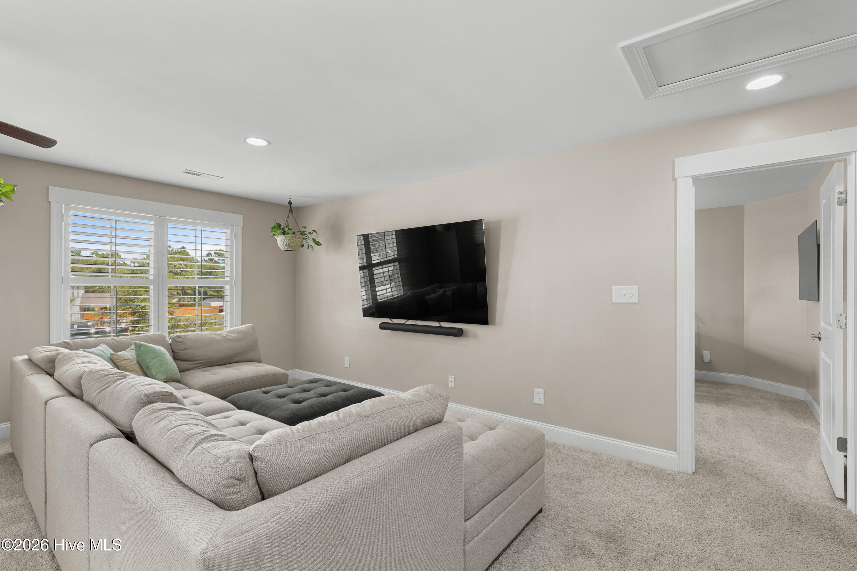 704 Fleming Court Property Photo 24