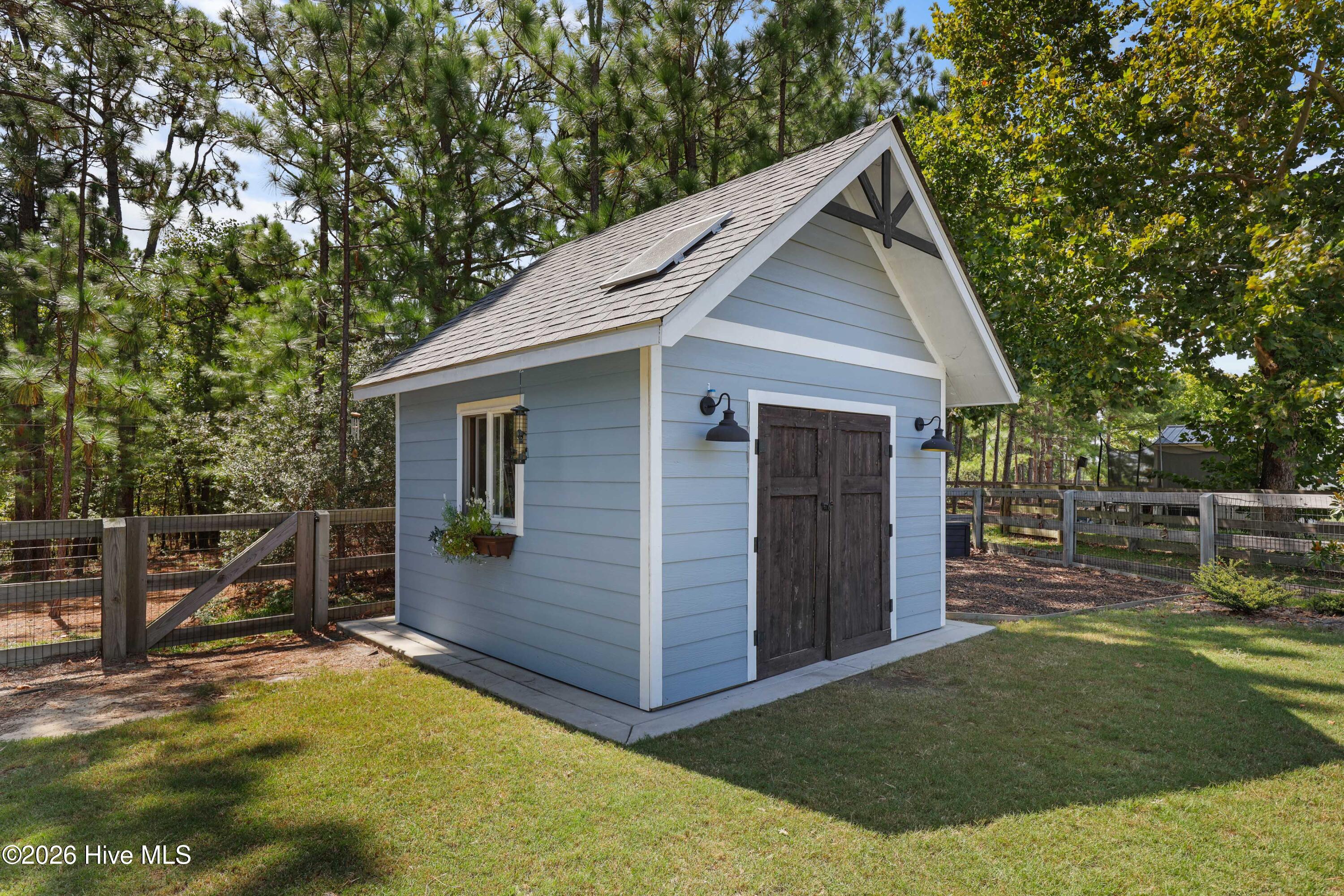 704 Fleming Court Property Photo 44