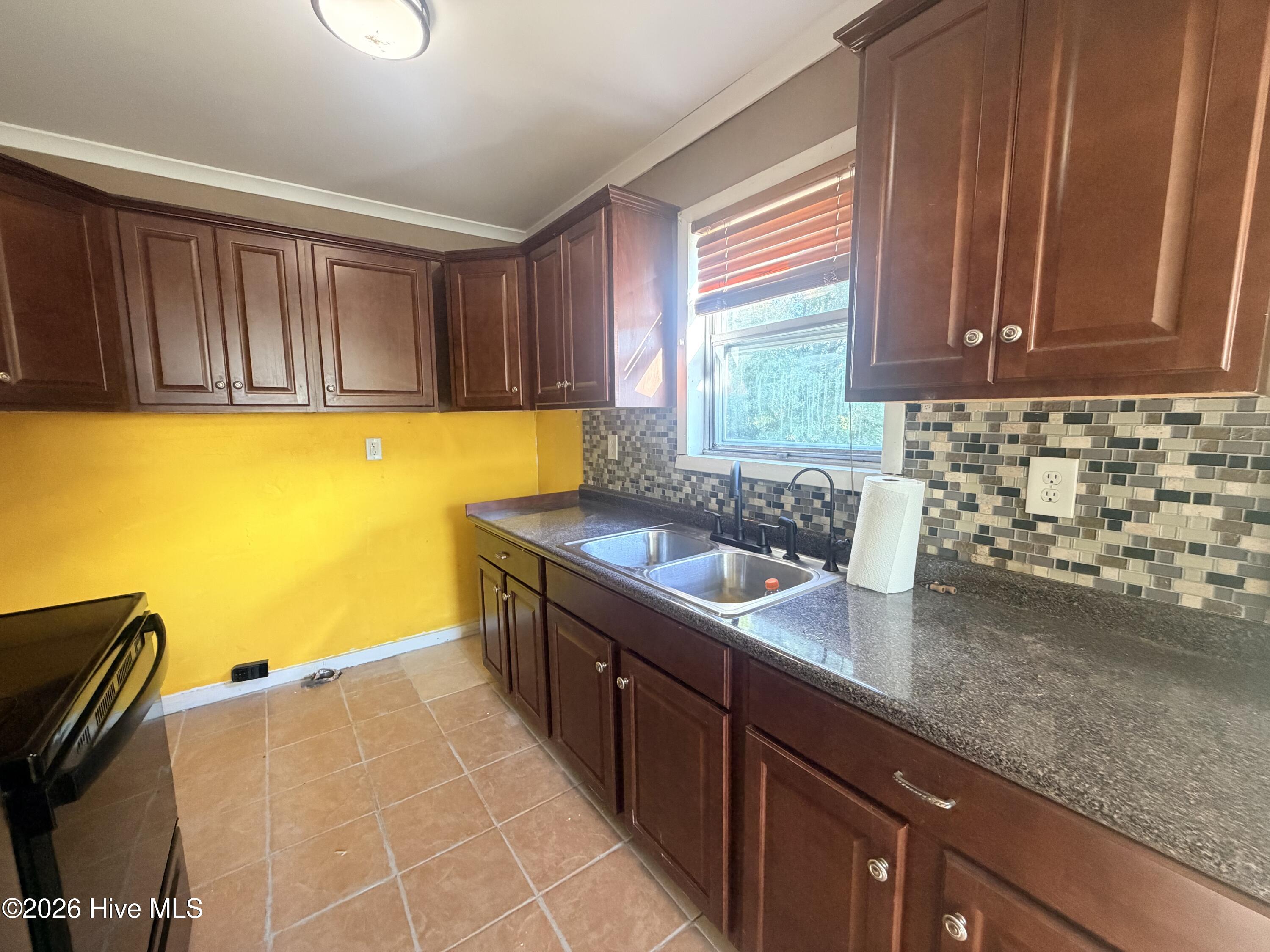 2853 Little Kelly Road Property Photo 5