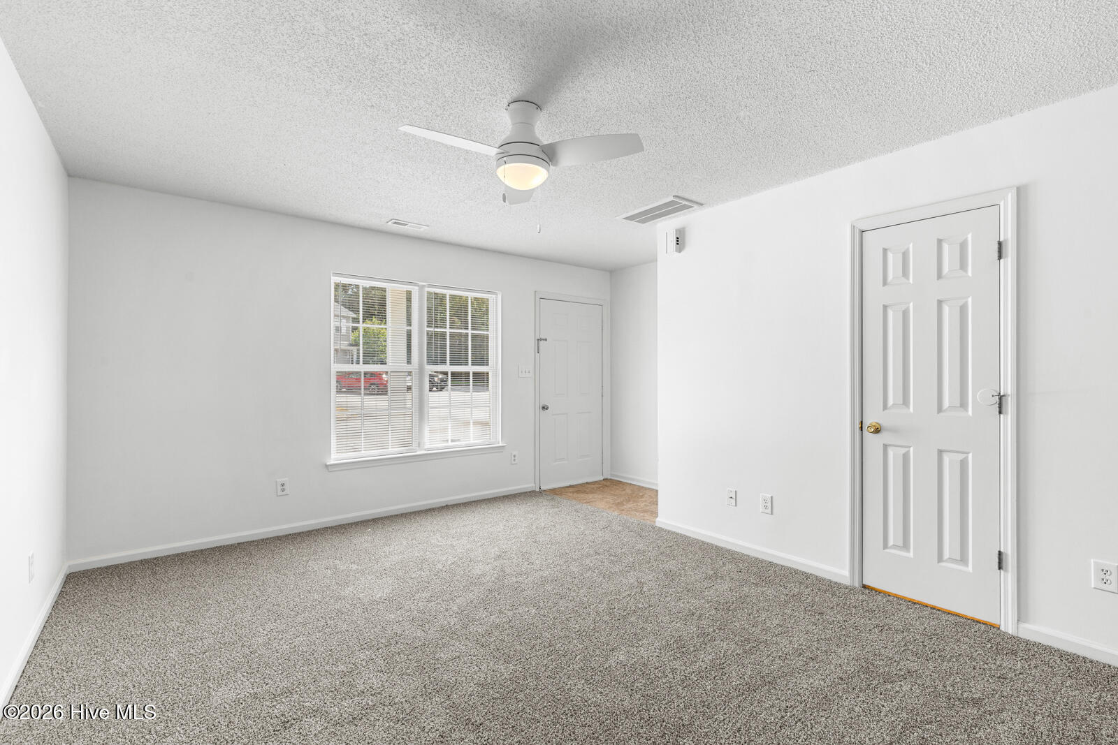 354 Bracken Place Property Photo 3