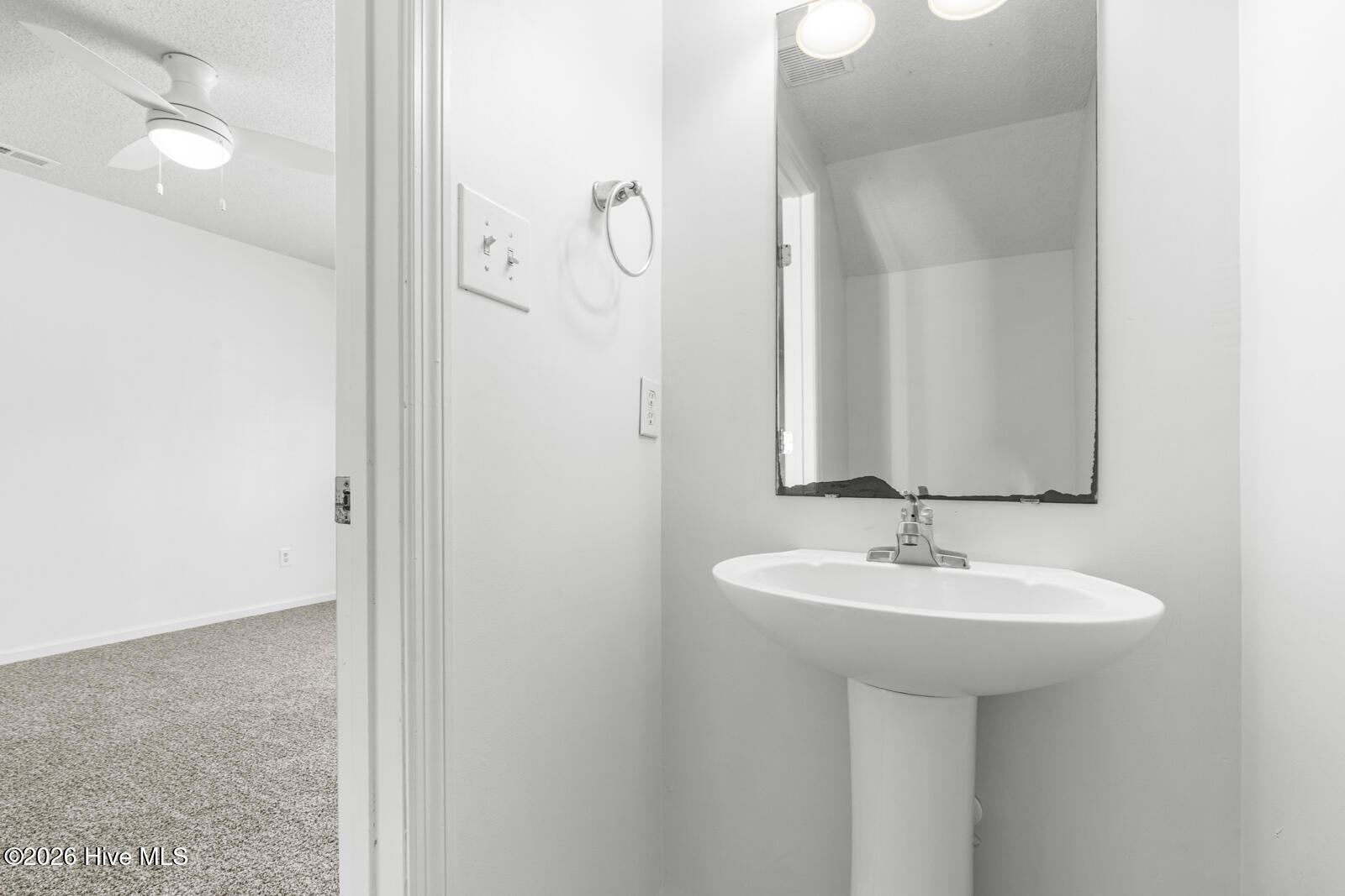 354 Bracken Place Property Photo 7
