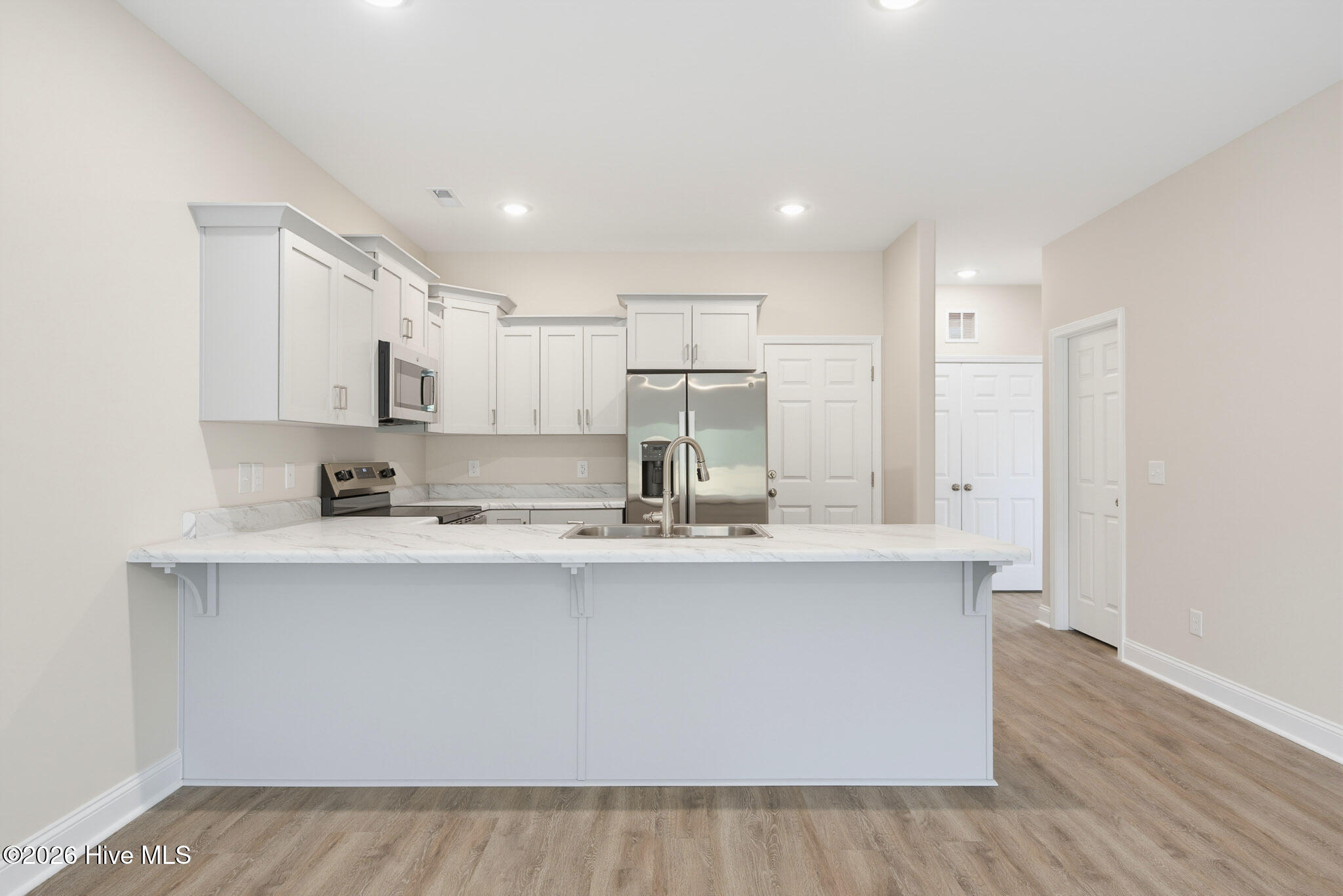 310 Coastal Reef Court Property Photo 7