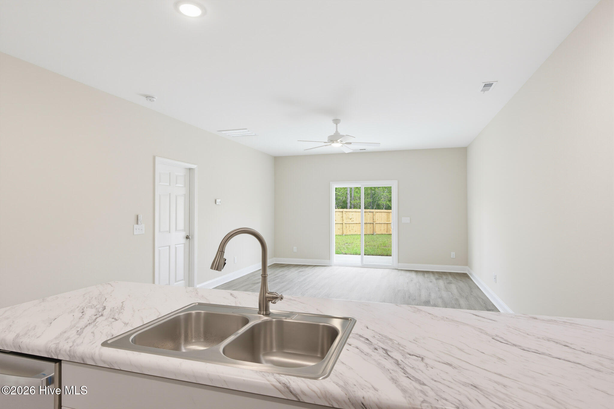 310 Coastal Reef Court Property Photo 10