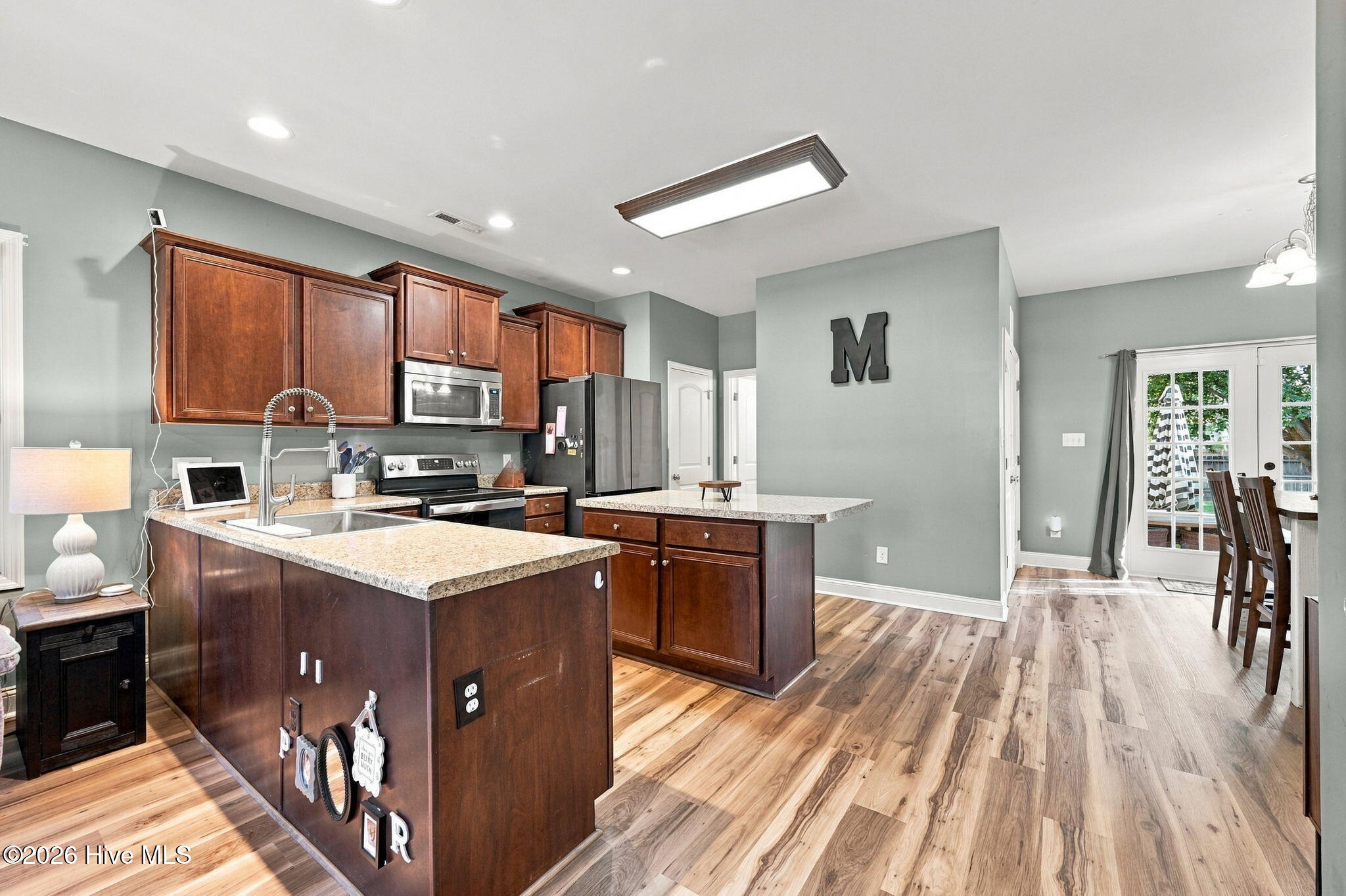 304 Raintree Circle Property Photo 11