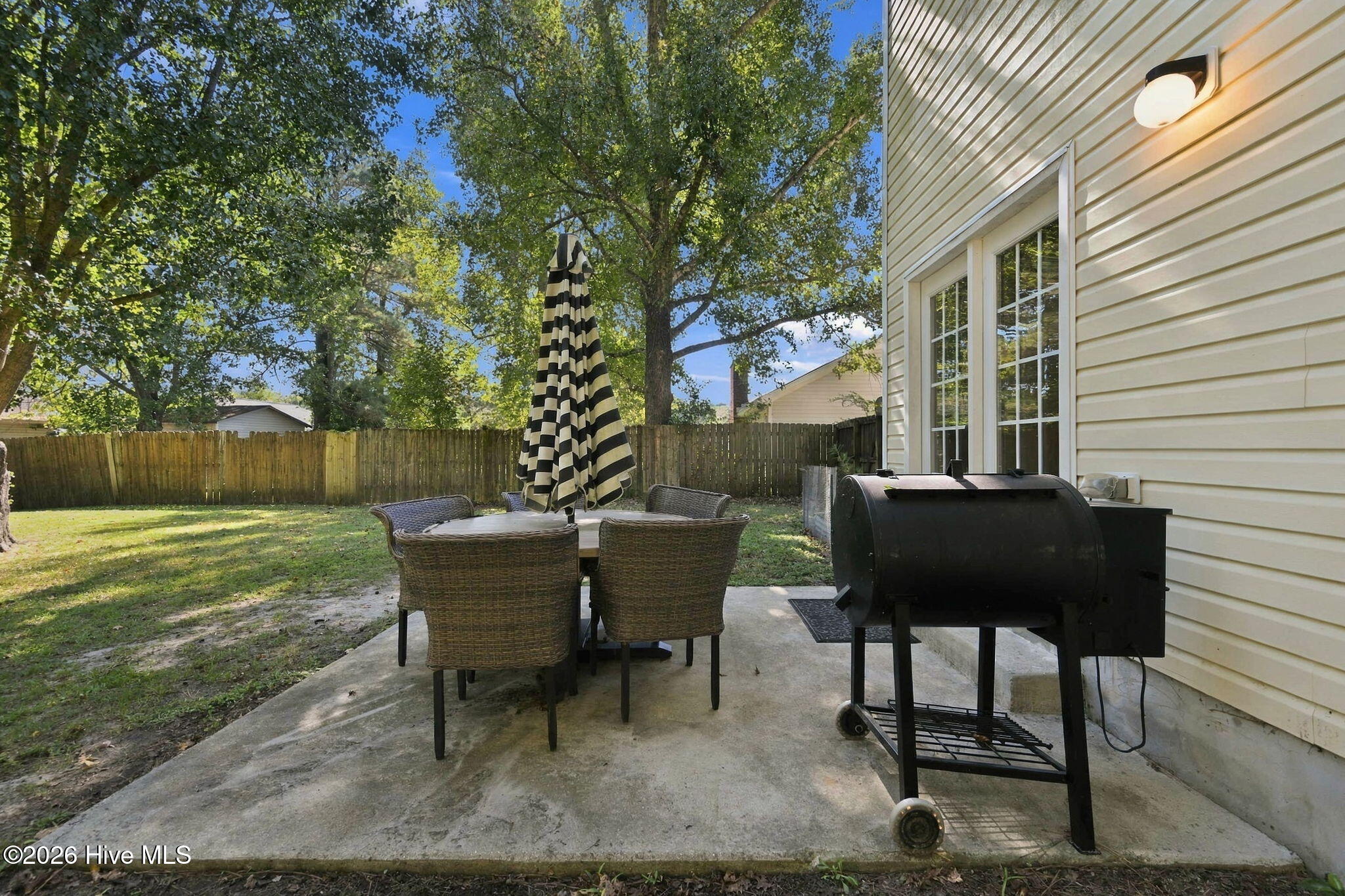 304 Raintree Circle Property Photo 23