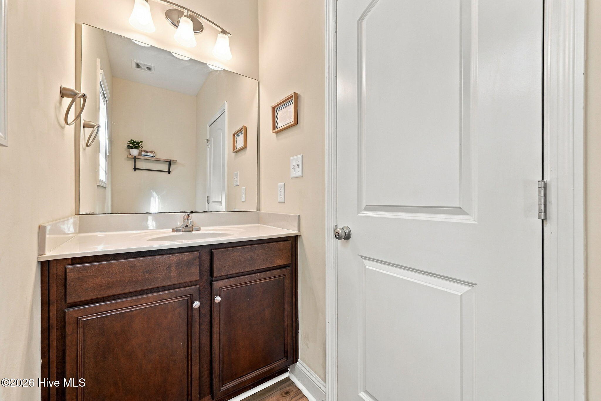 304 Raintree Circle Property Photo 25