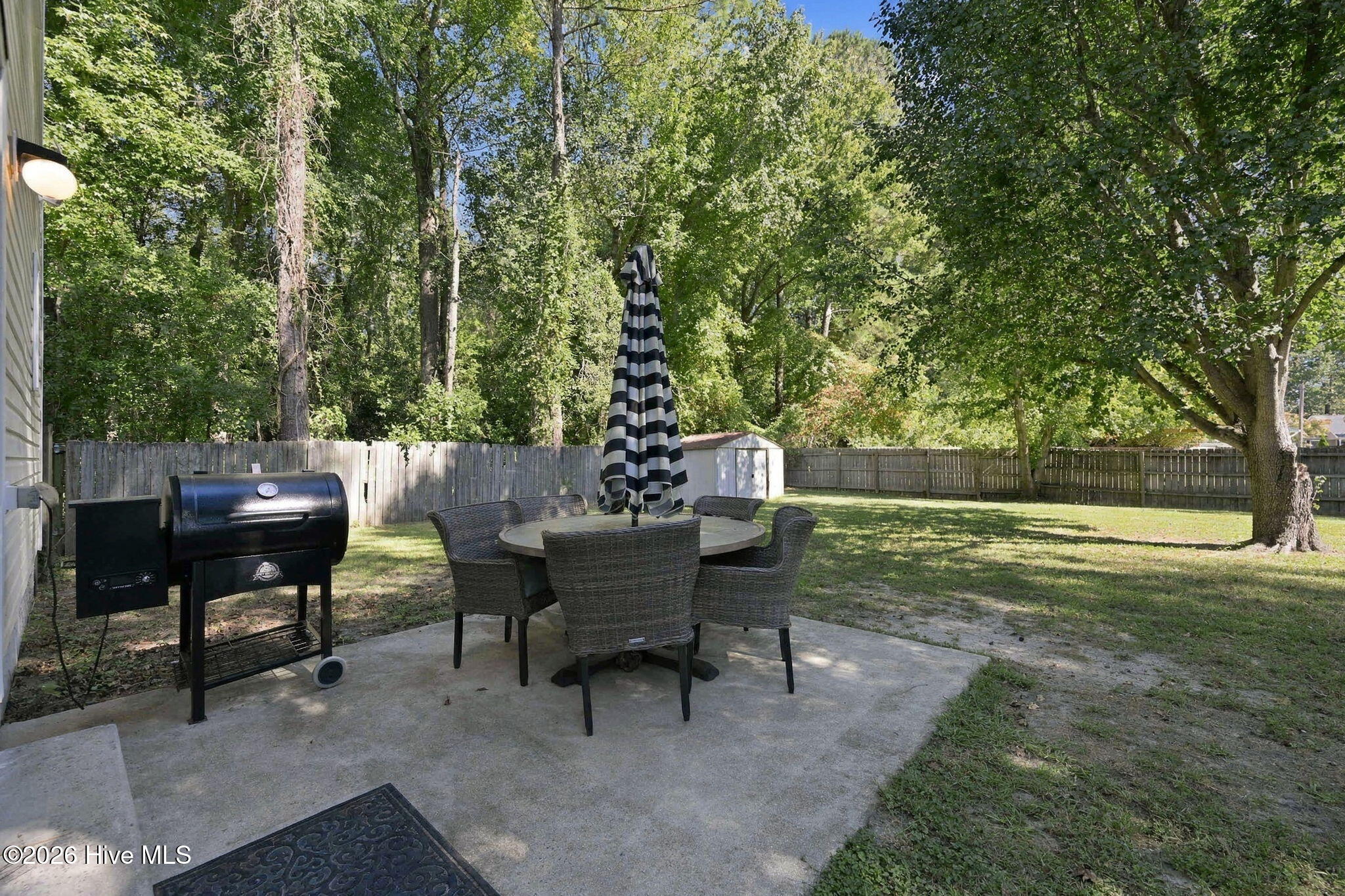 304 Raintree Circle Property Photo 28