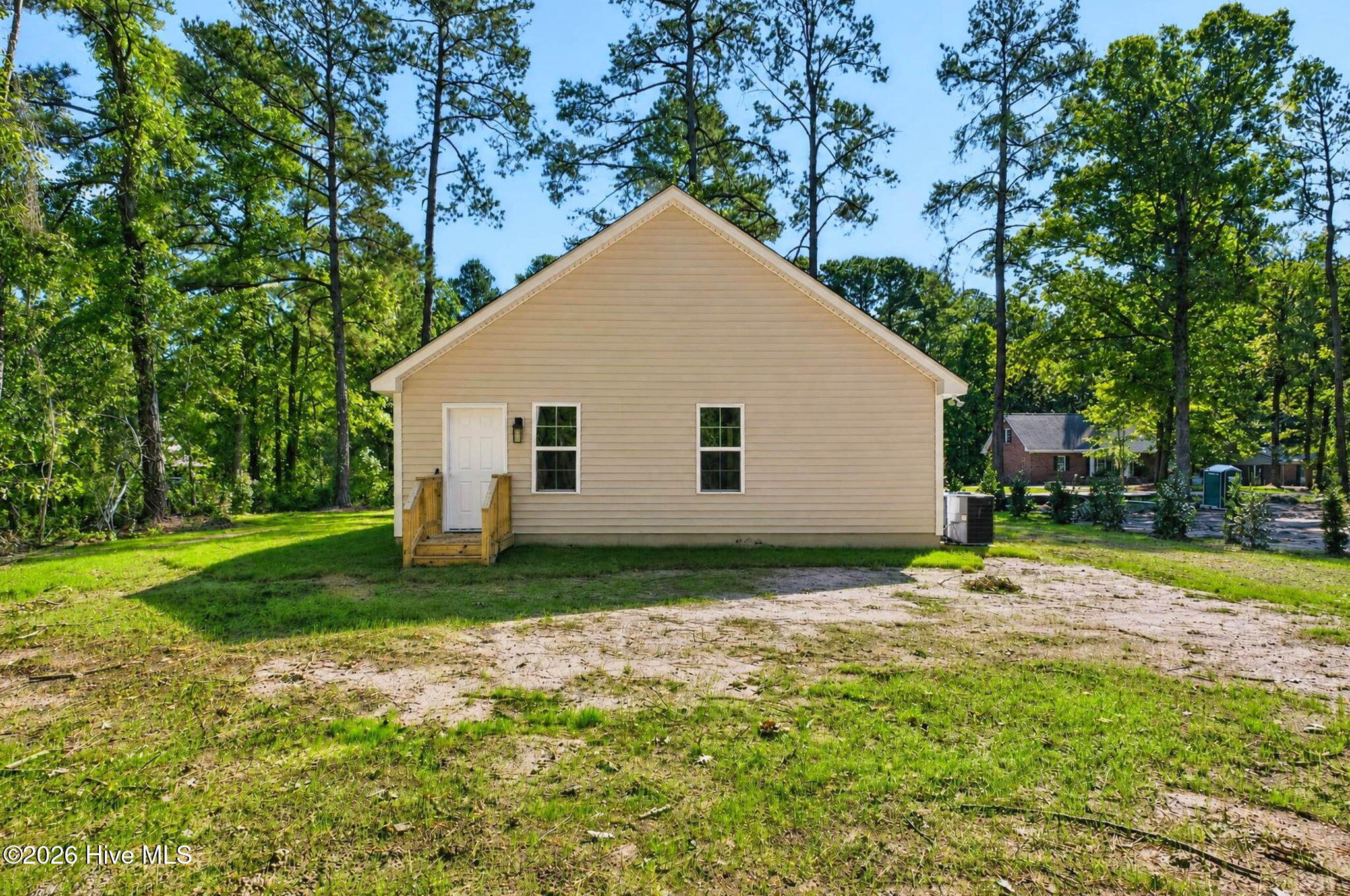 88 Oak Road Property Photo 3