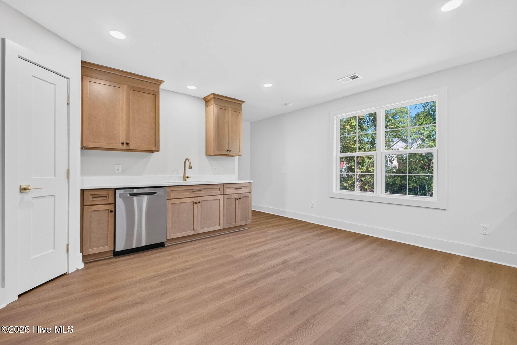 88 Oak Road Property Photo 10