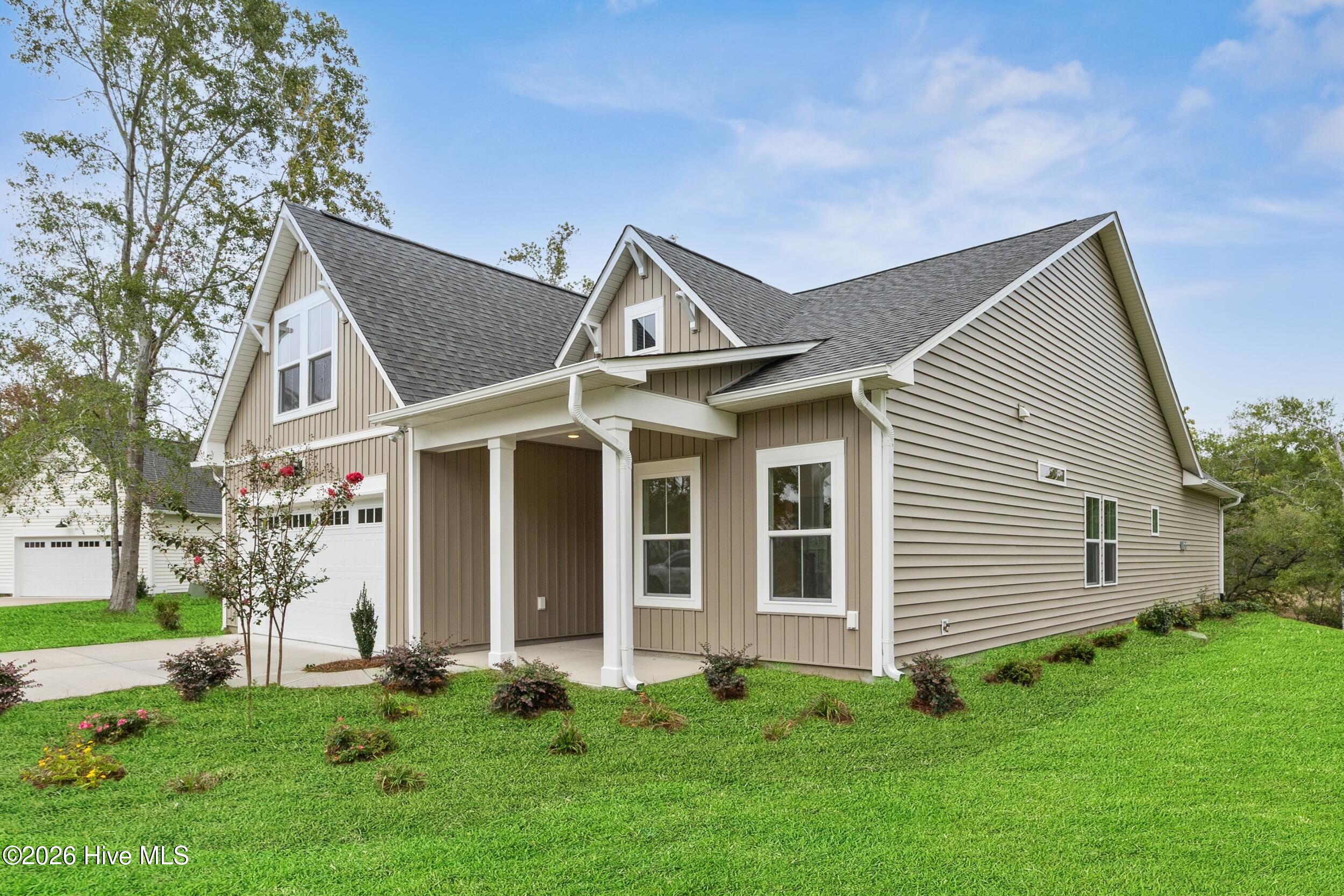 4500 Village Green Drive Sw Homesite 75 Property Photo 3