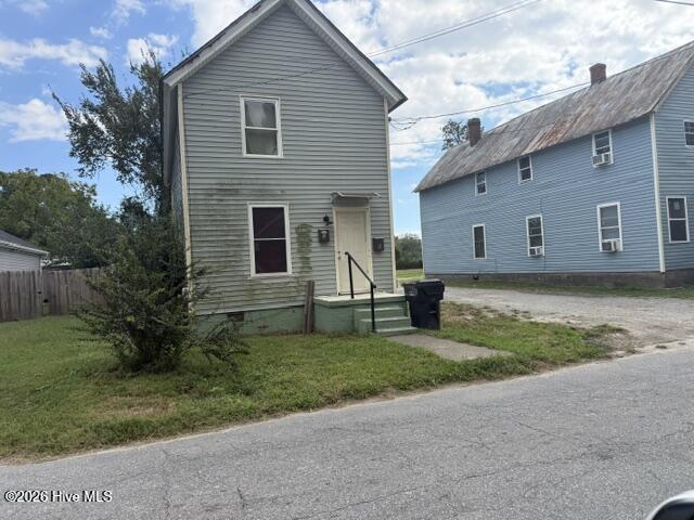 505 Roanoke Avenue Property Photo 2