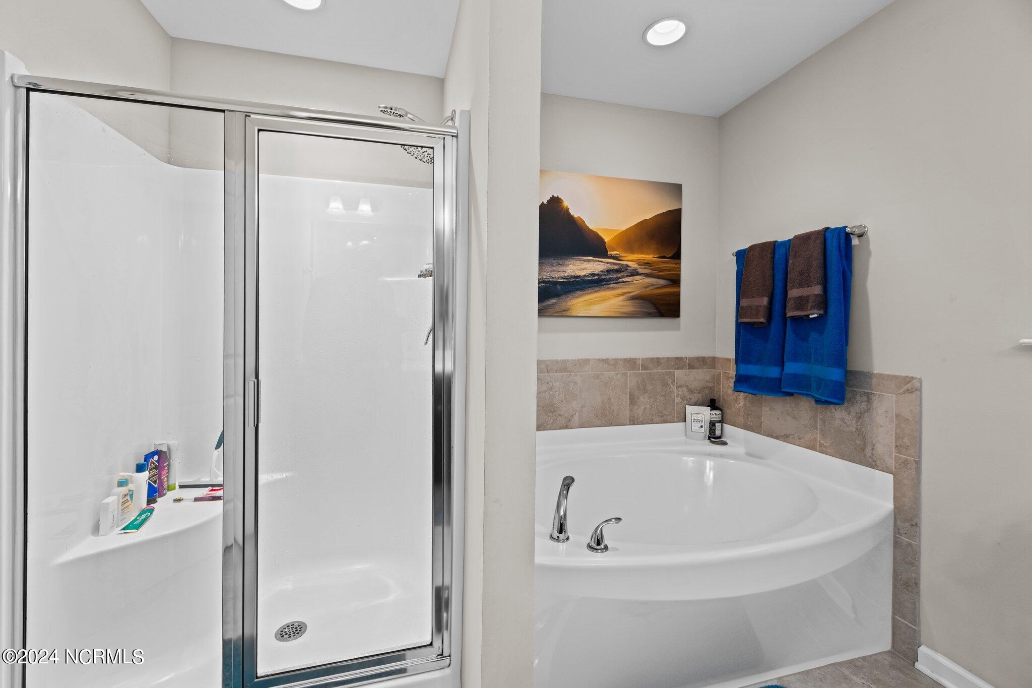211 Lynden Lane Property Photo 26