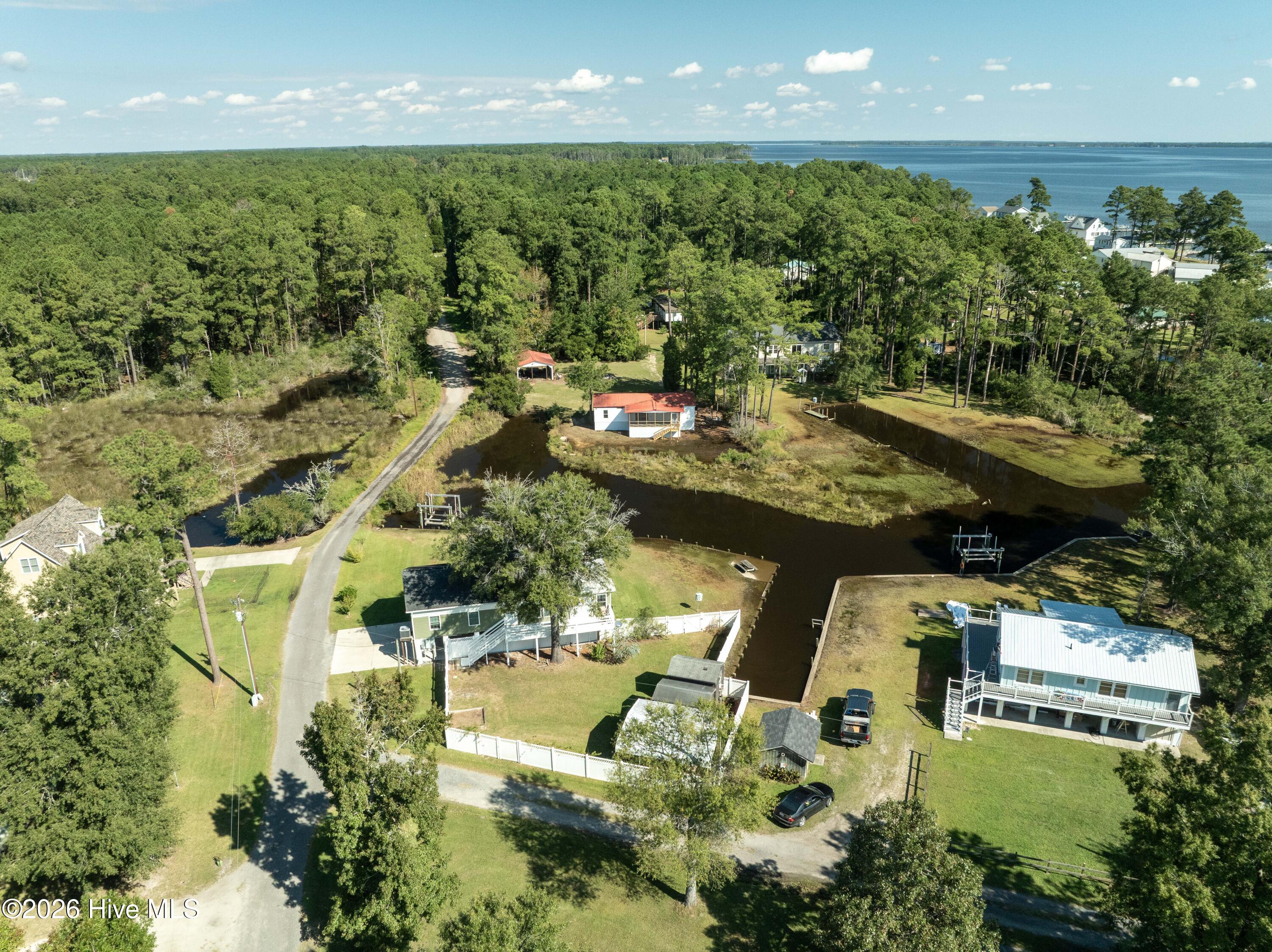 115 Hideaway Road Property Photo 3