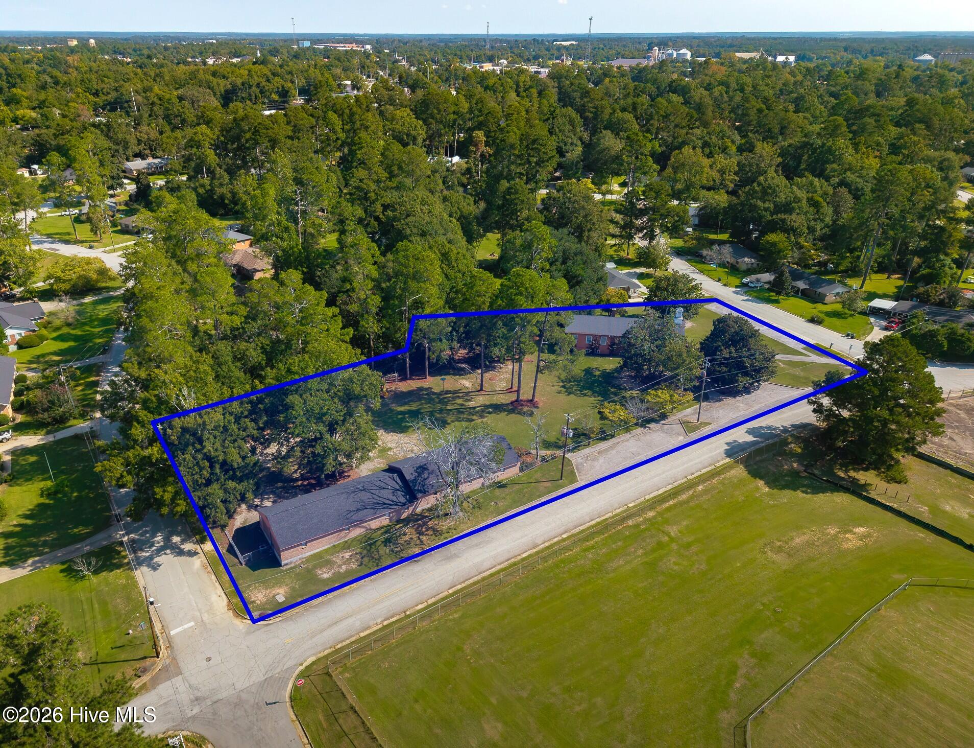 506 Church Street Property Photo 3