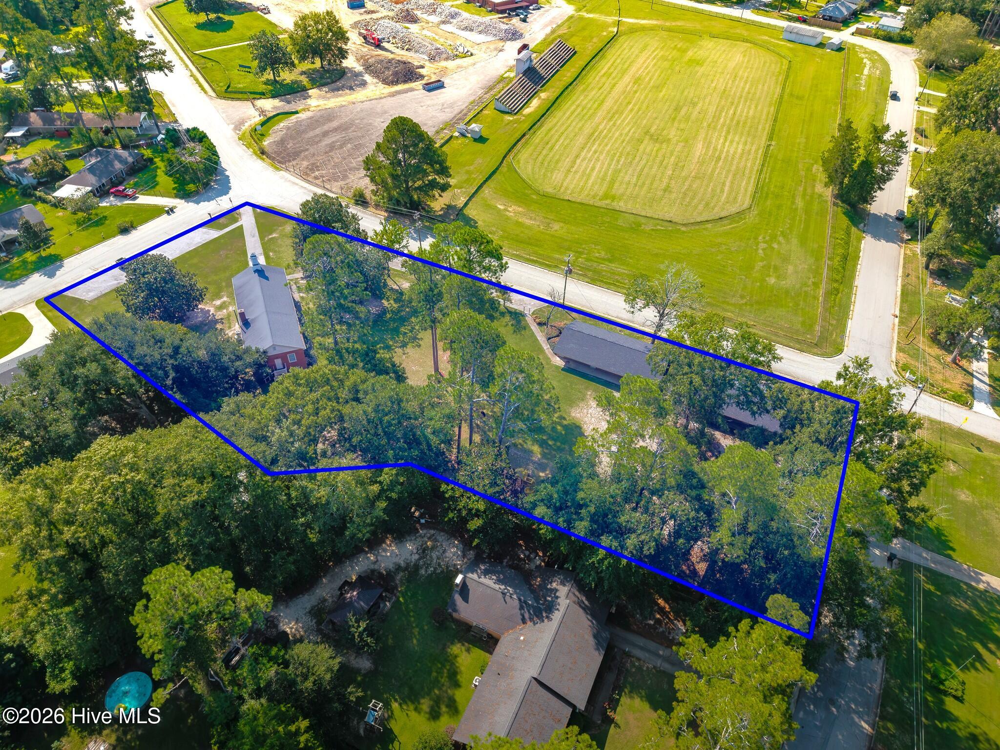 506 Church Street Property Photo 6