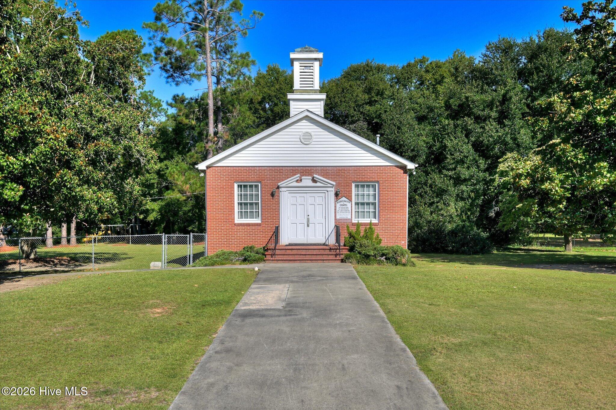 506 Church Street Property Photo 9