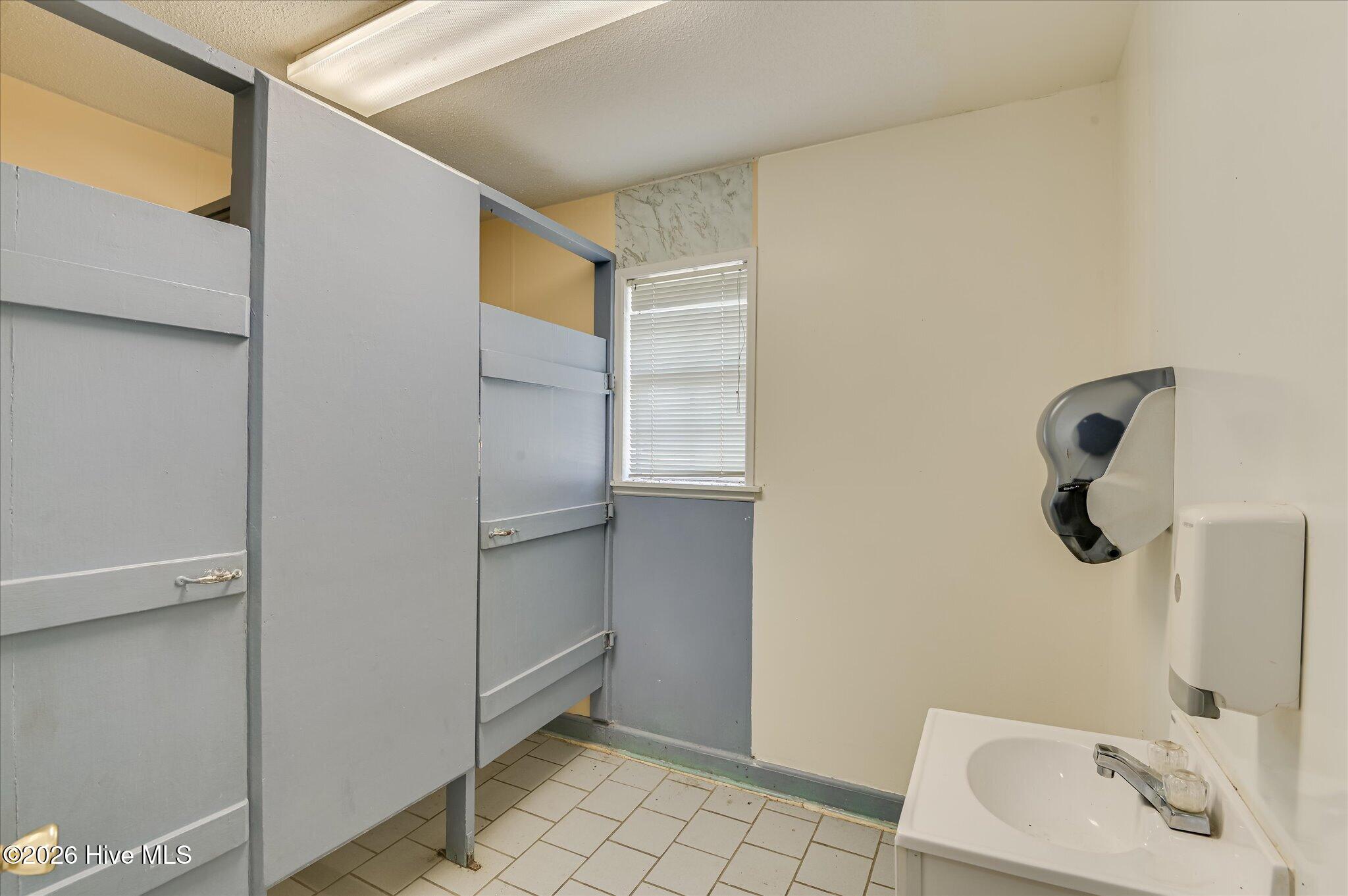 506 Church Street Property Photo 45