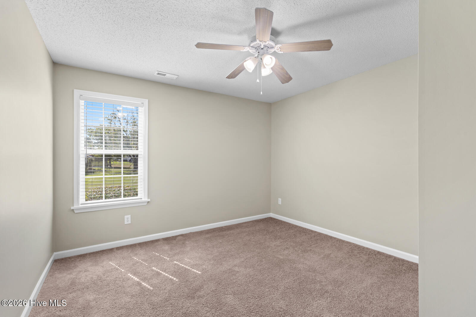 209 Brookstone Way Property Photo 14