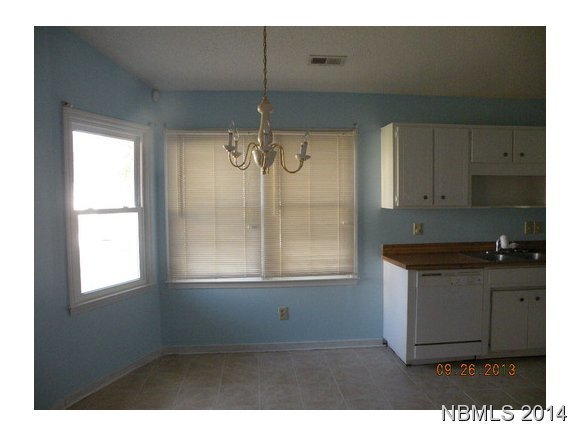 342 Lee Drive Property Photo 5