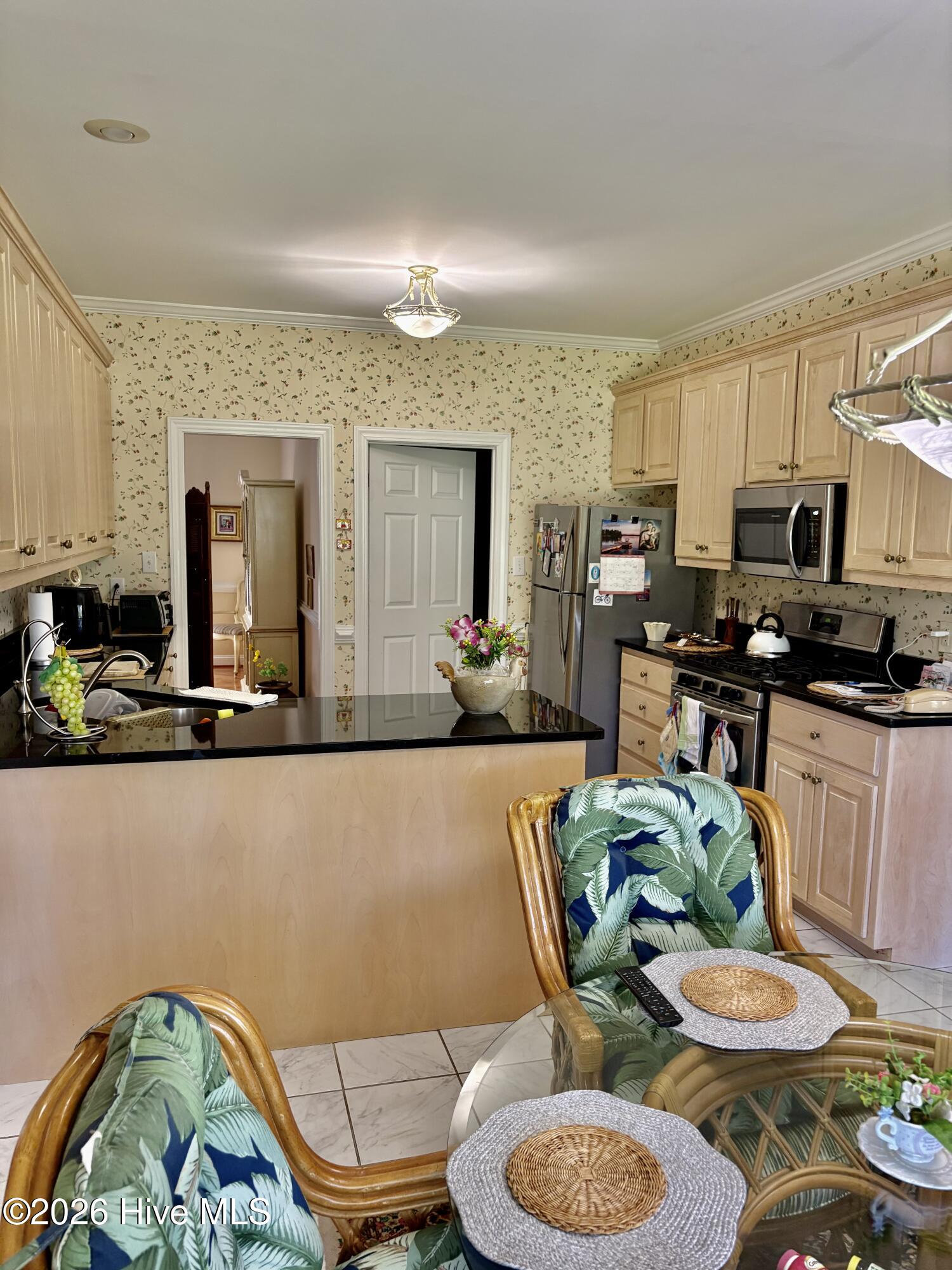 112 Geneva Road Property Photo 7