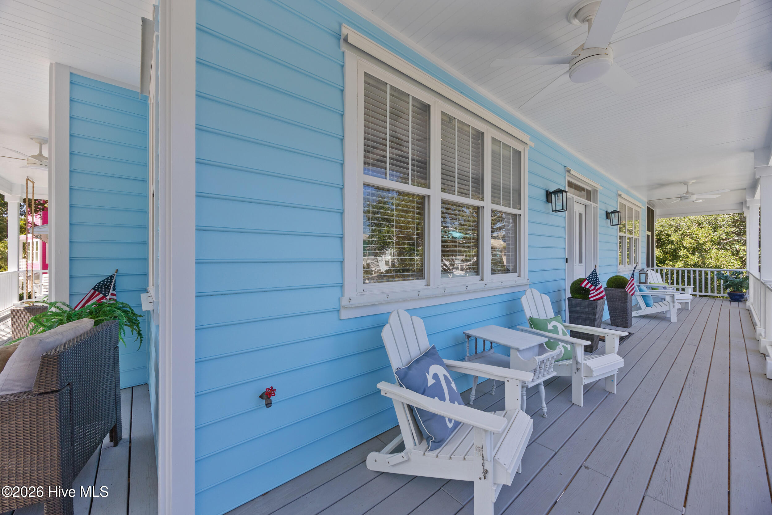 257 Seawatch Way Property Photo 7