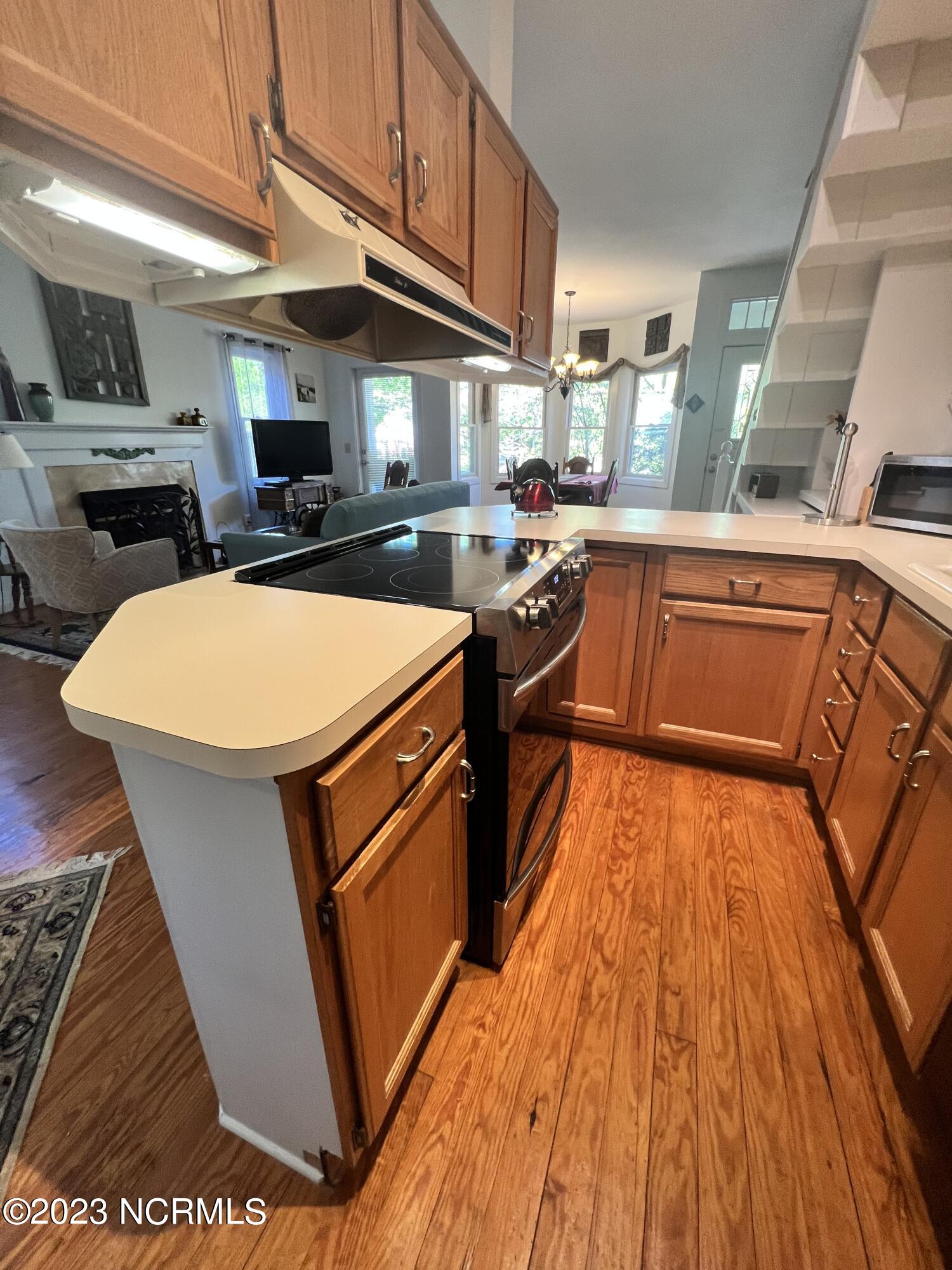 106 Ann Street Property Photo 5