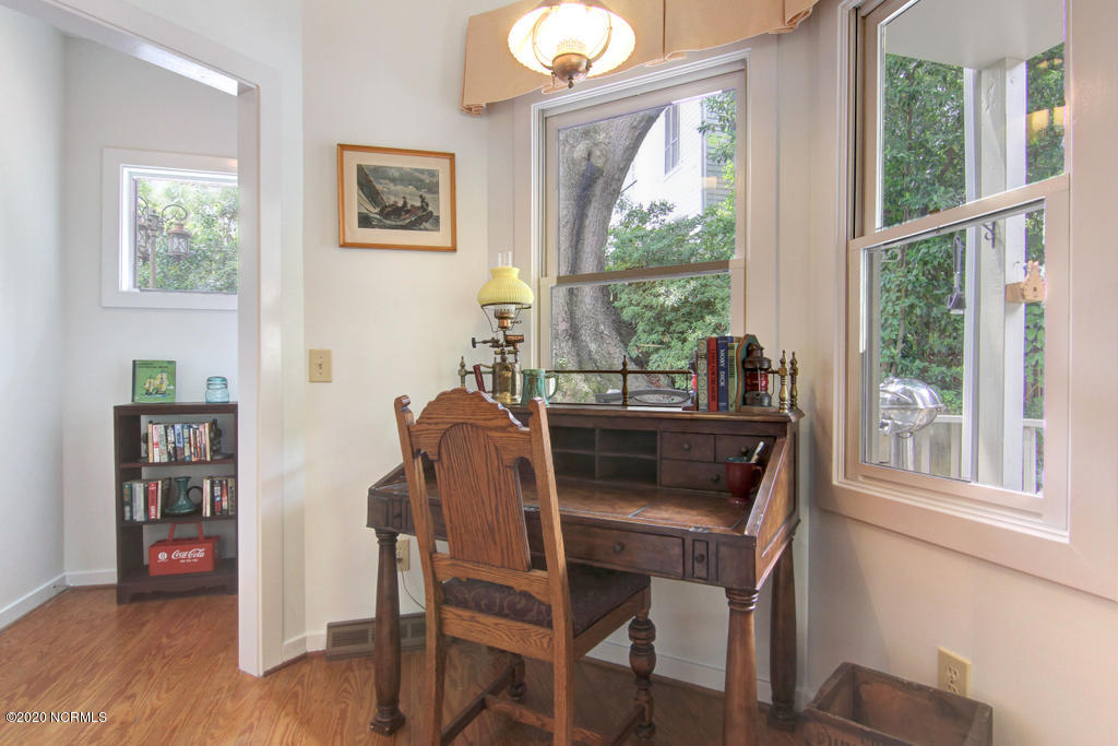 106 Ann Street Property Photo 7