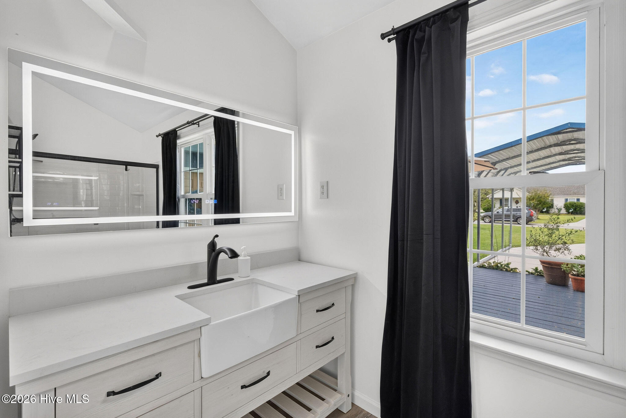 1608 Blue Tick Court Property Photo 13
