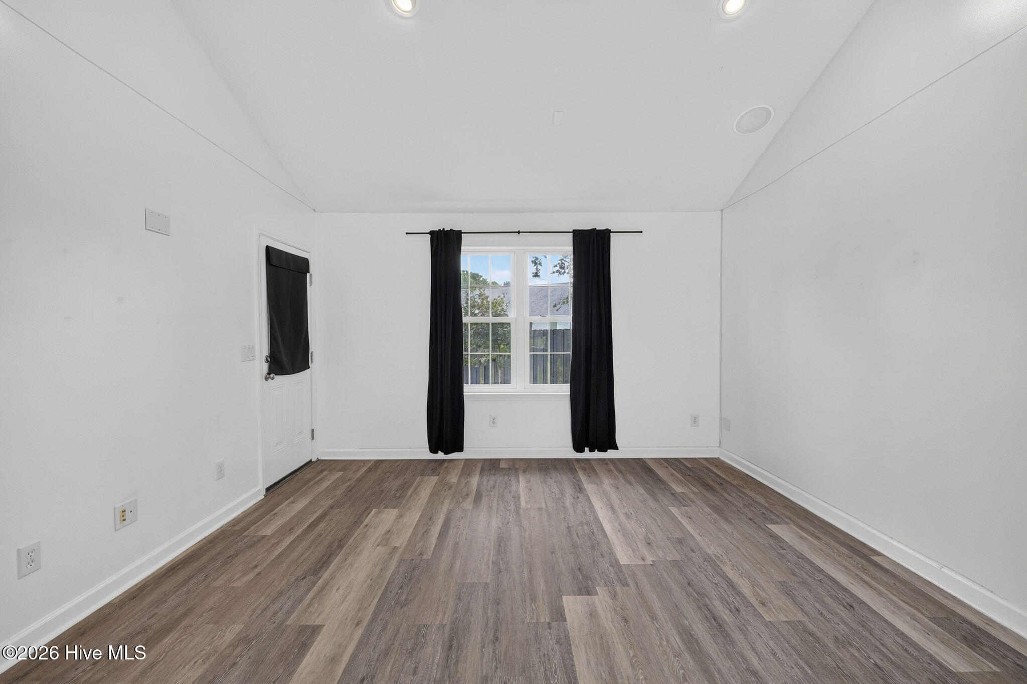 1608 Blue Tick Court Property Photo 38