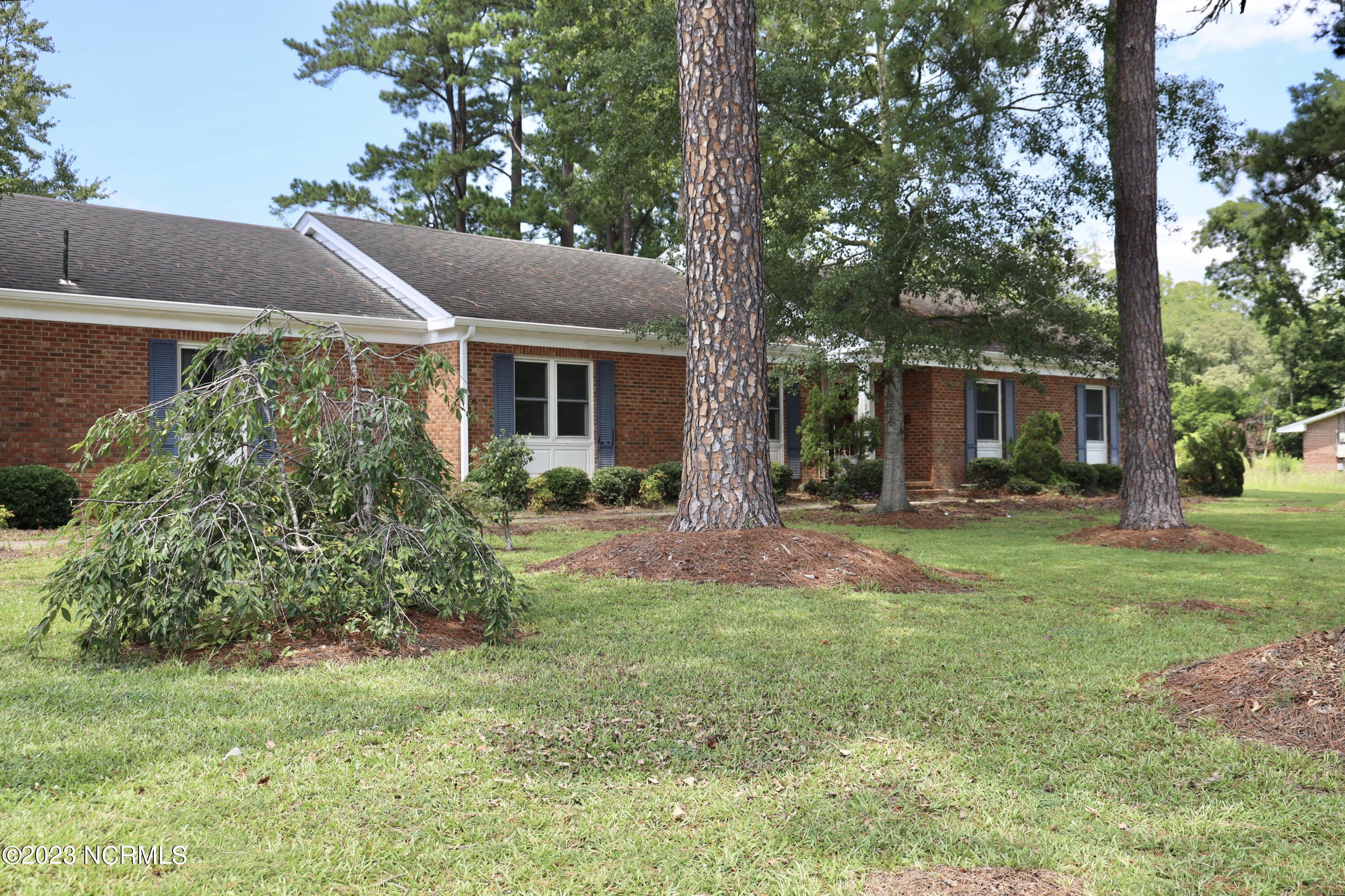 266 W Frink Street Property Photo 1