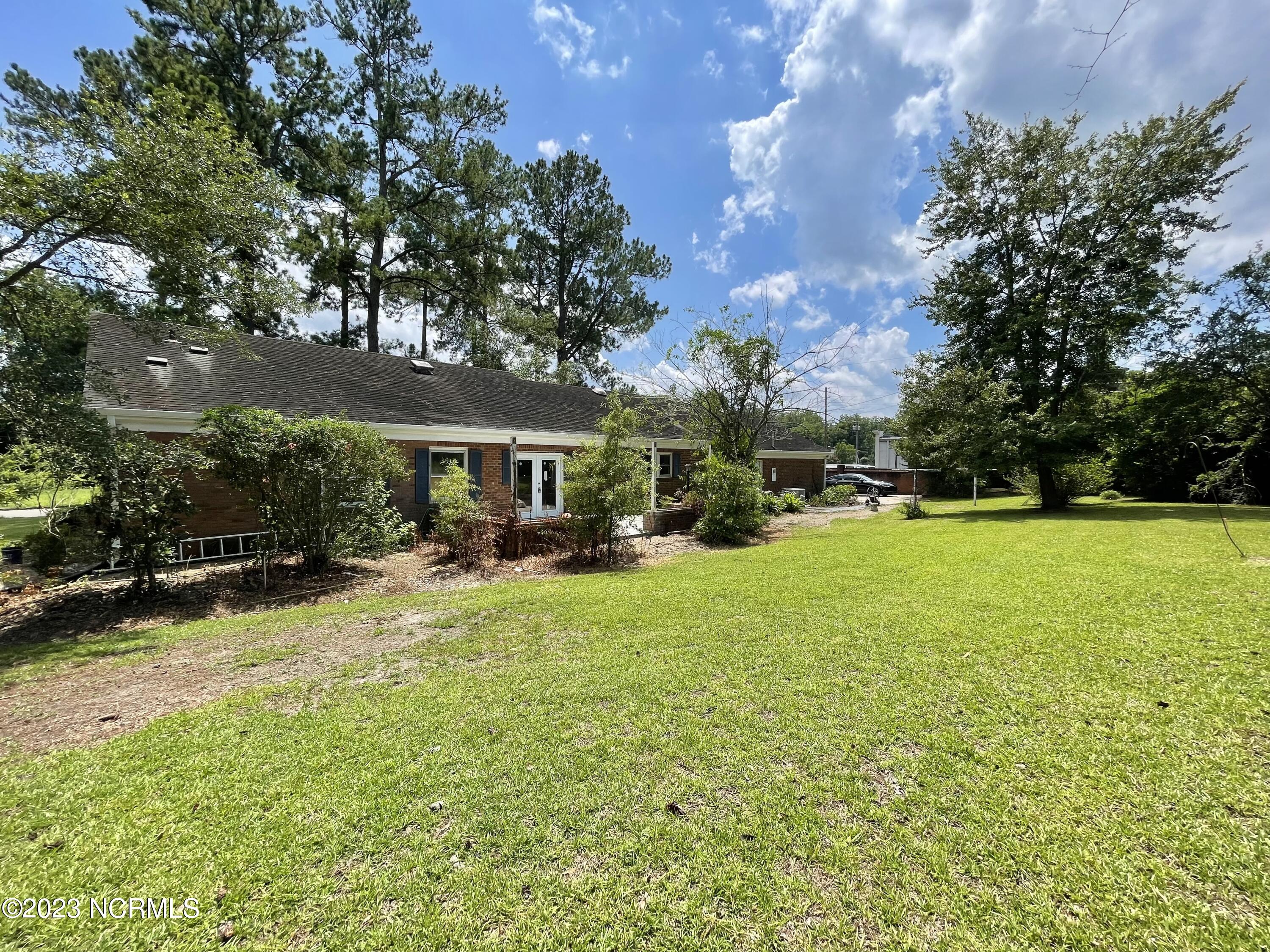 266 W Frink Street Property Photo 2