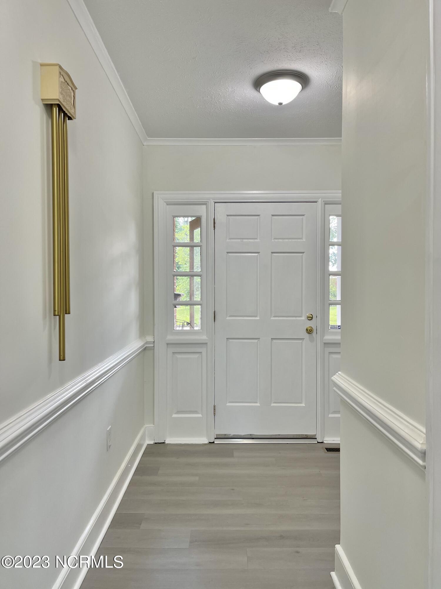 266 W Frink Street Property Photo 16