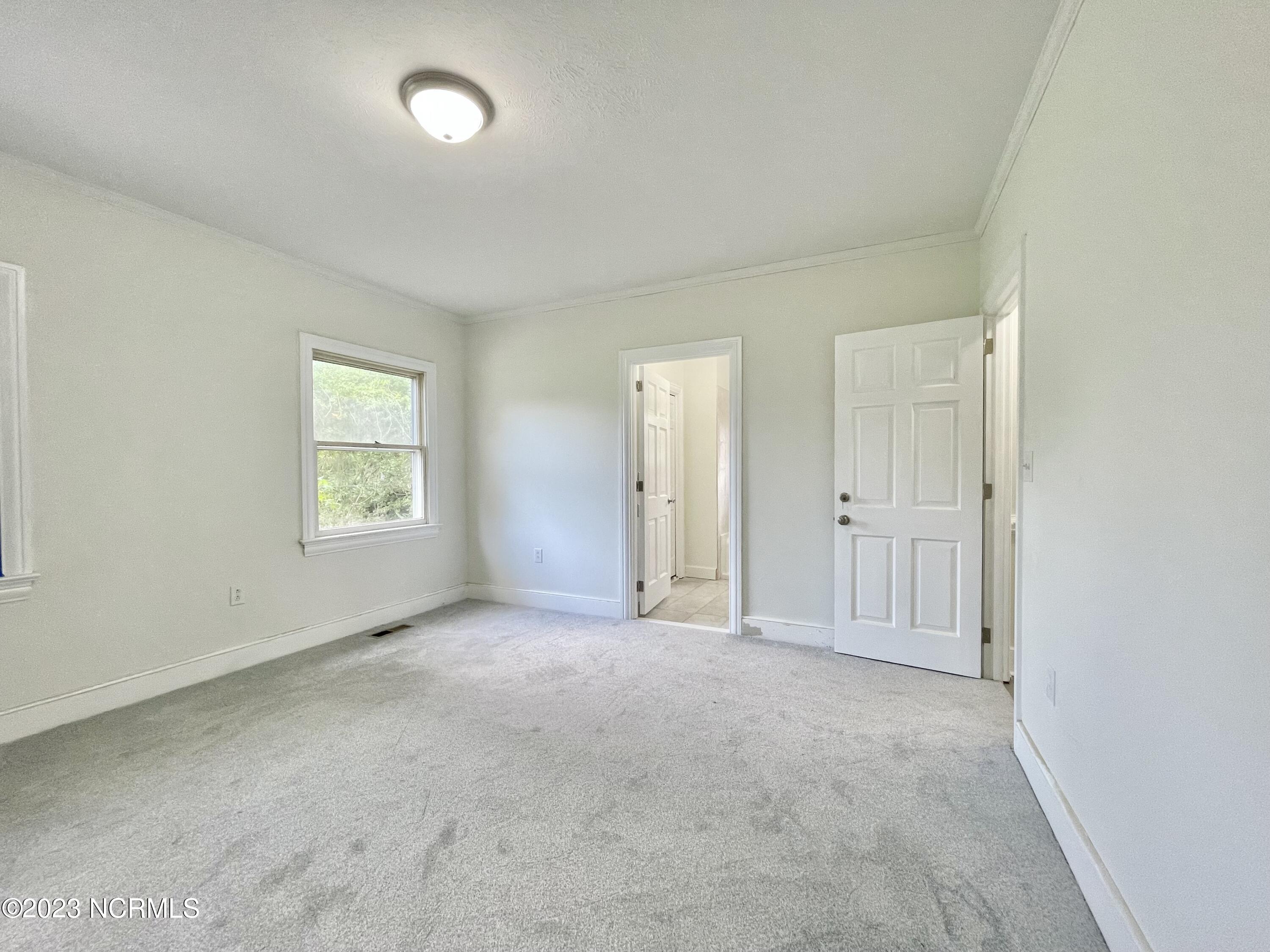 266 W Frink Street Property Photo 31