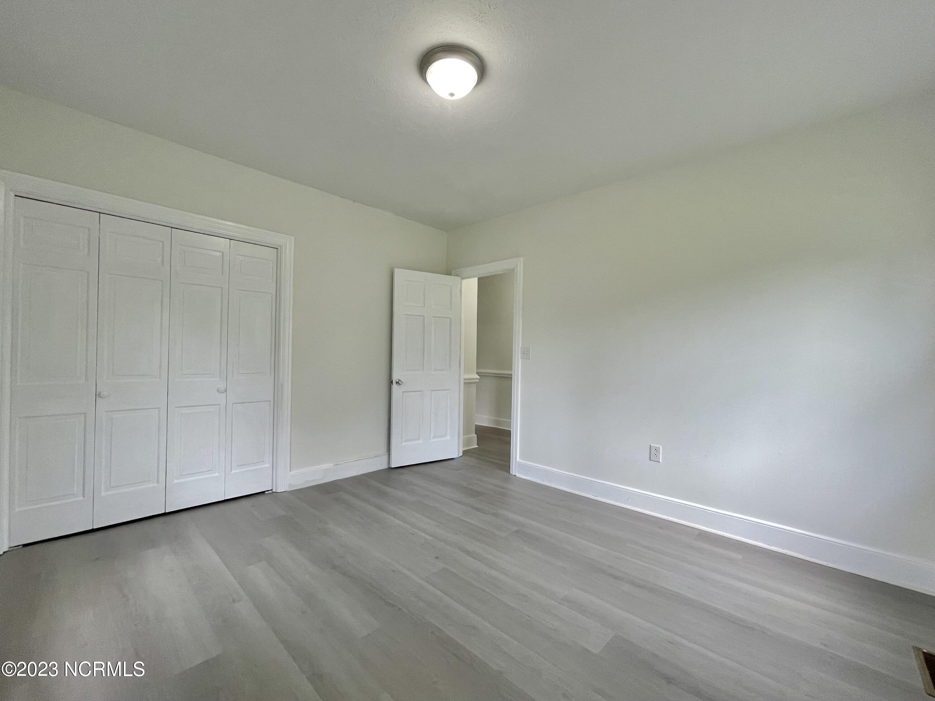 266 W Frink Street Property Photo 35