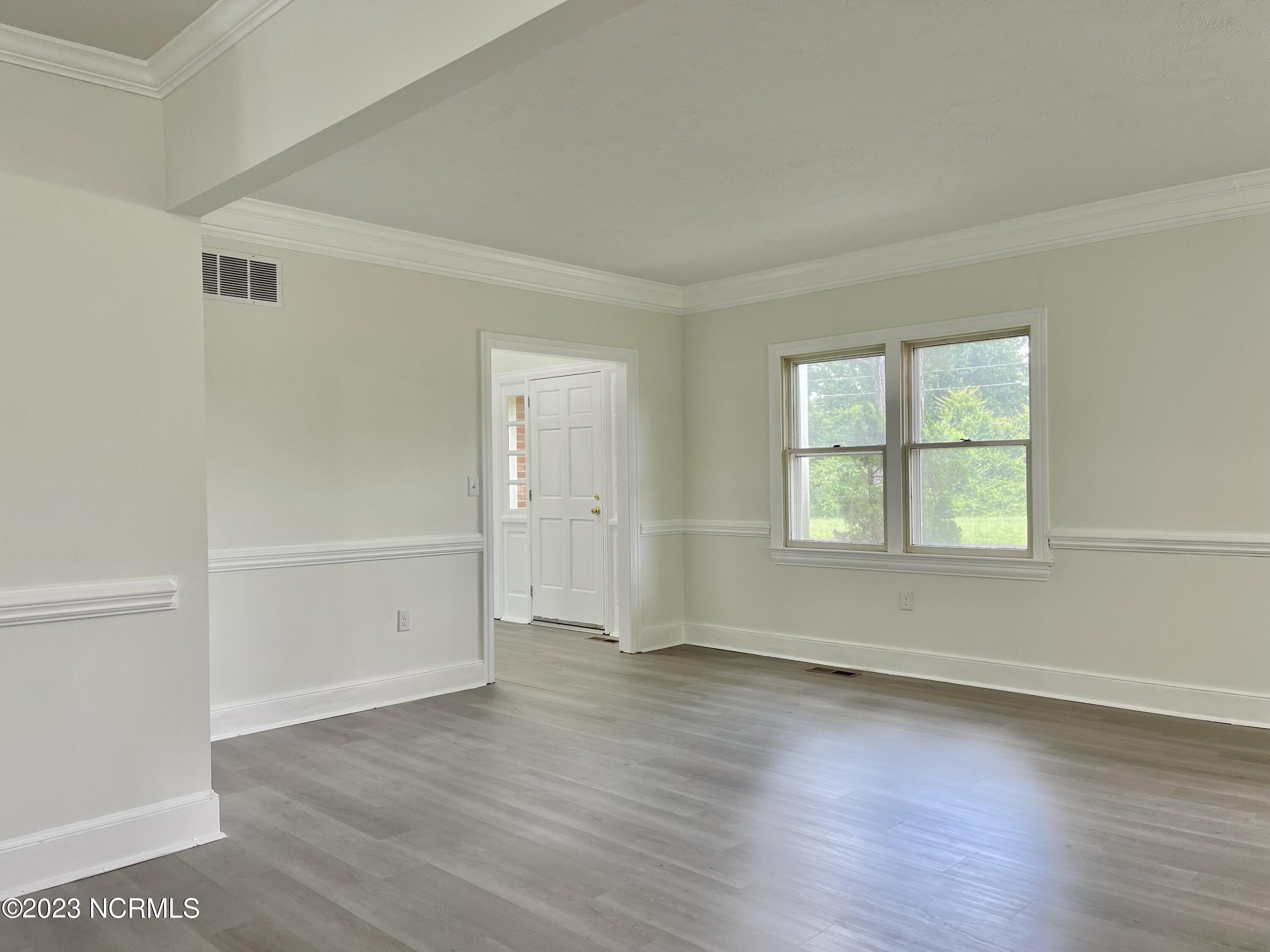 266 W Frink Street Property Photo 49