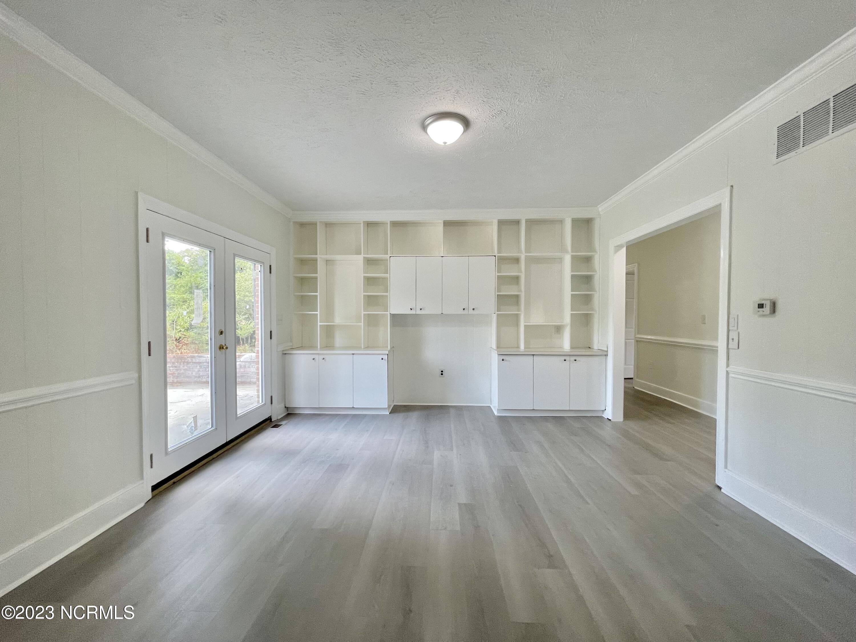 266 W Frink Street Property Photo 52