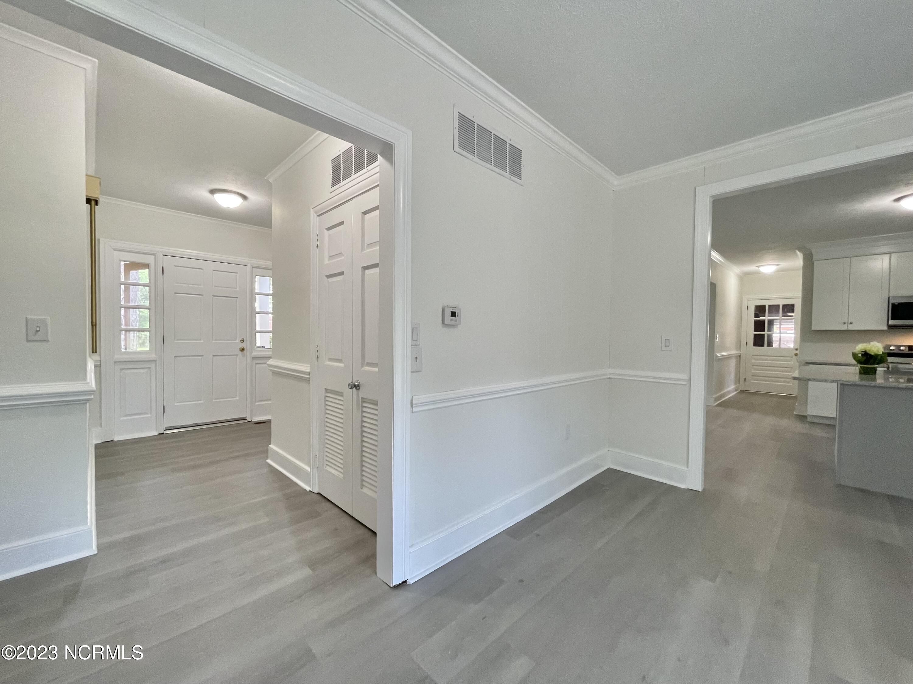 266 W Frink Street Property Photo 57