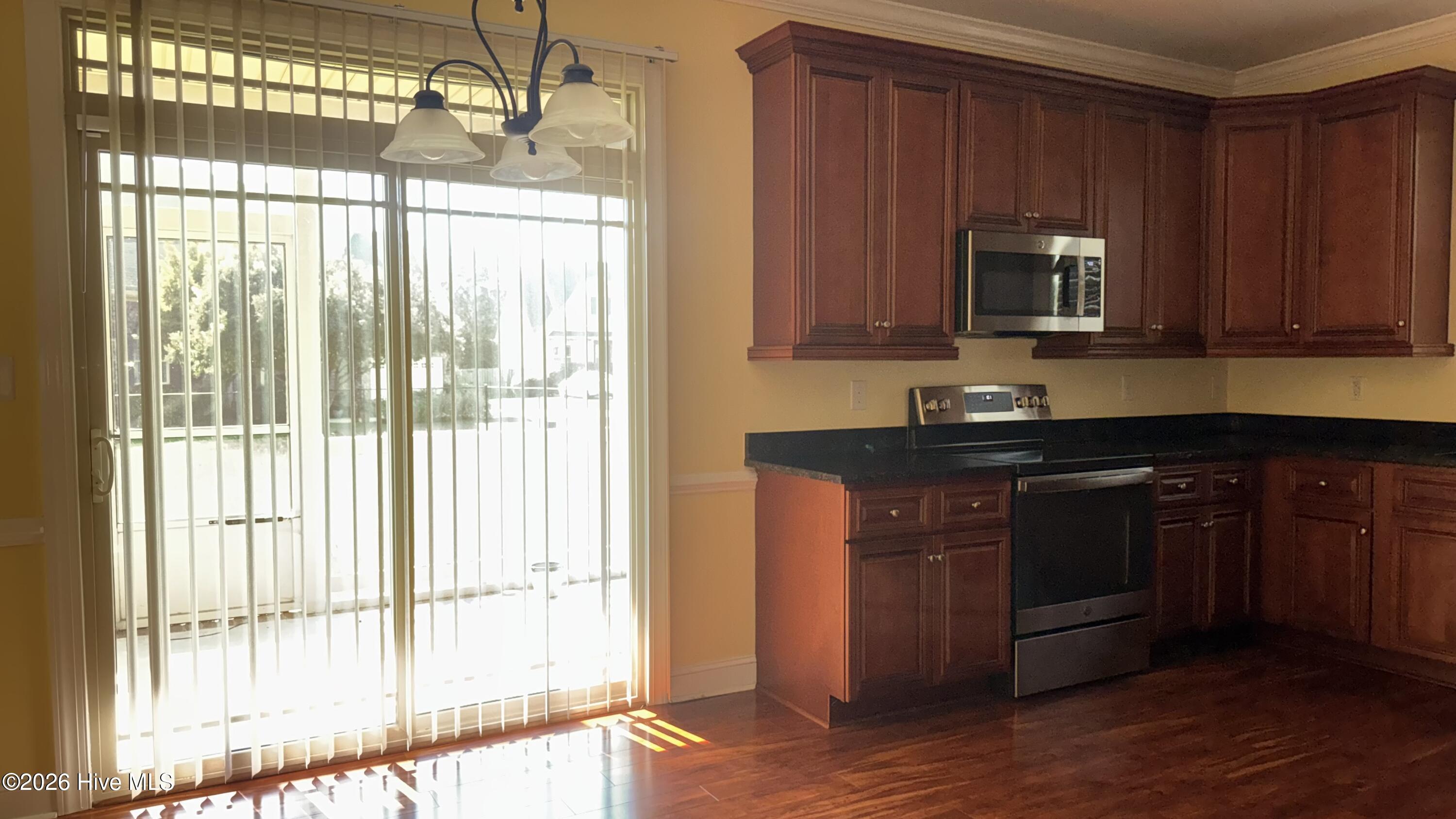 205 Glenn Laurel Drive Property Photo 8