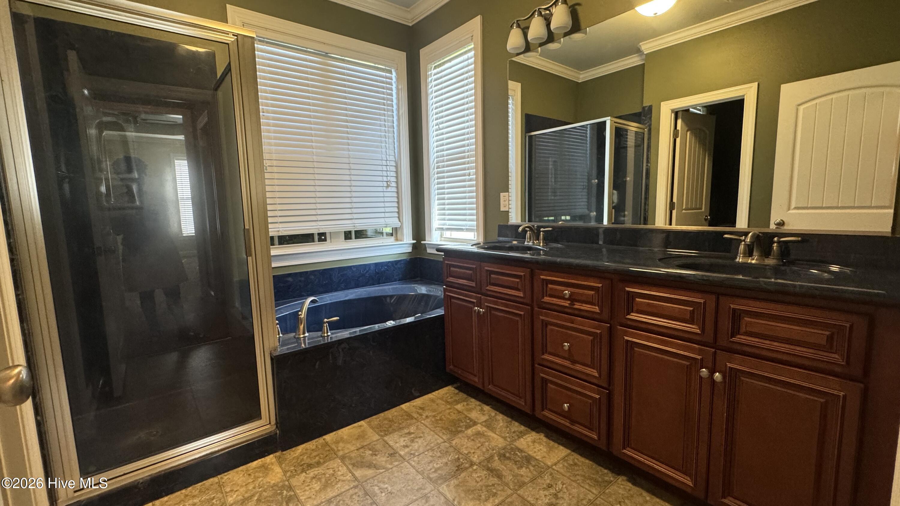 205 Glenn Laurel Drive Property Photo 11