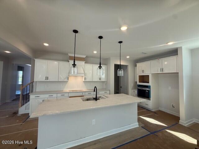 563 Whinfield Place Property Photo 2