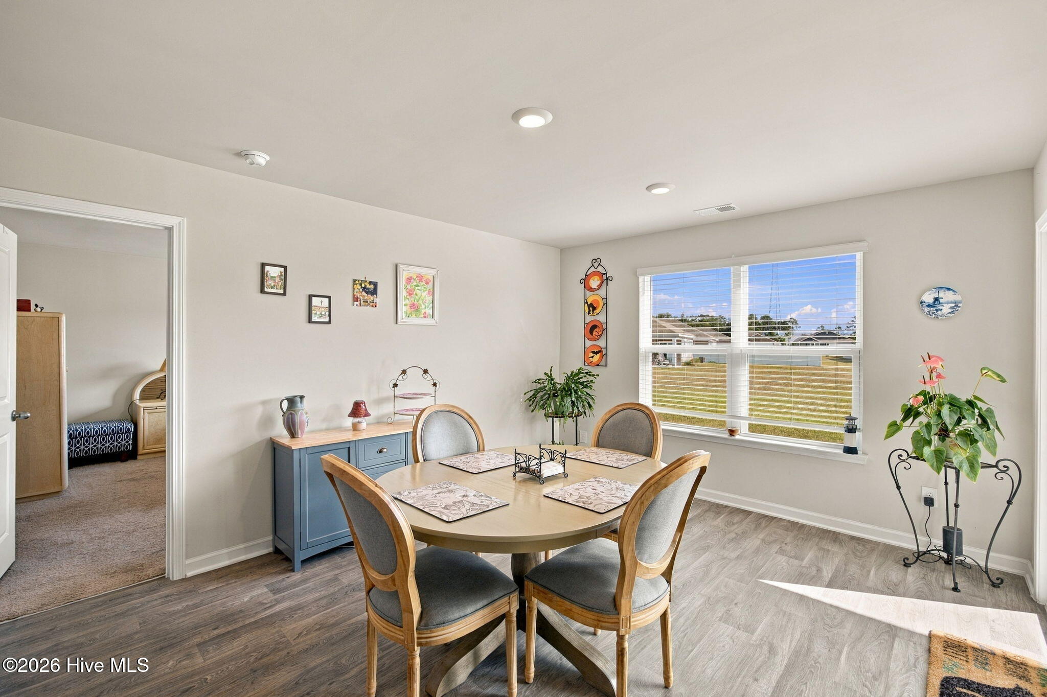 3724 Bumble Bee Drive Property Photo 8
