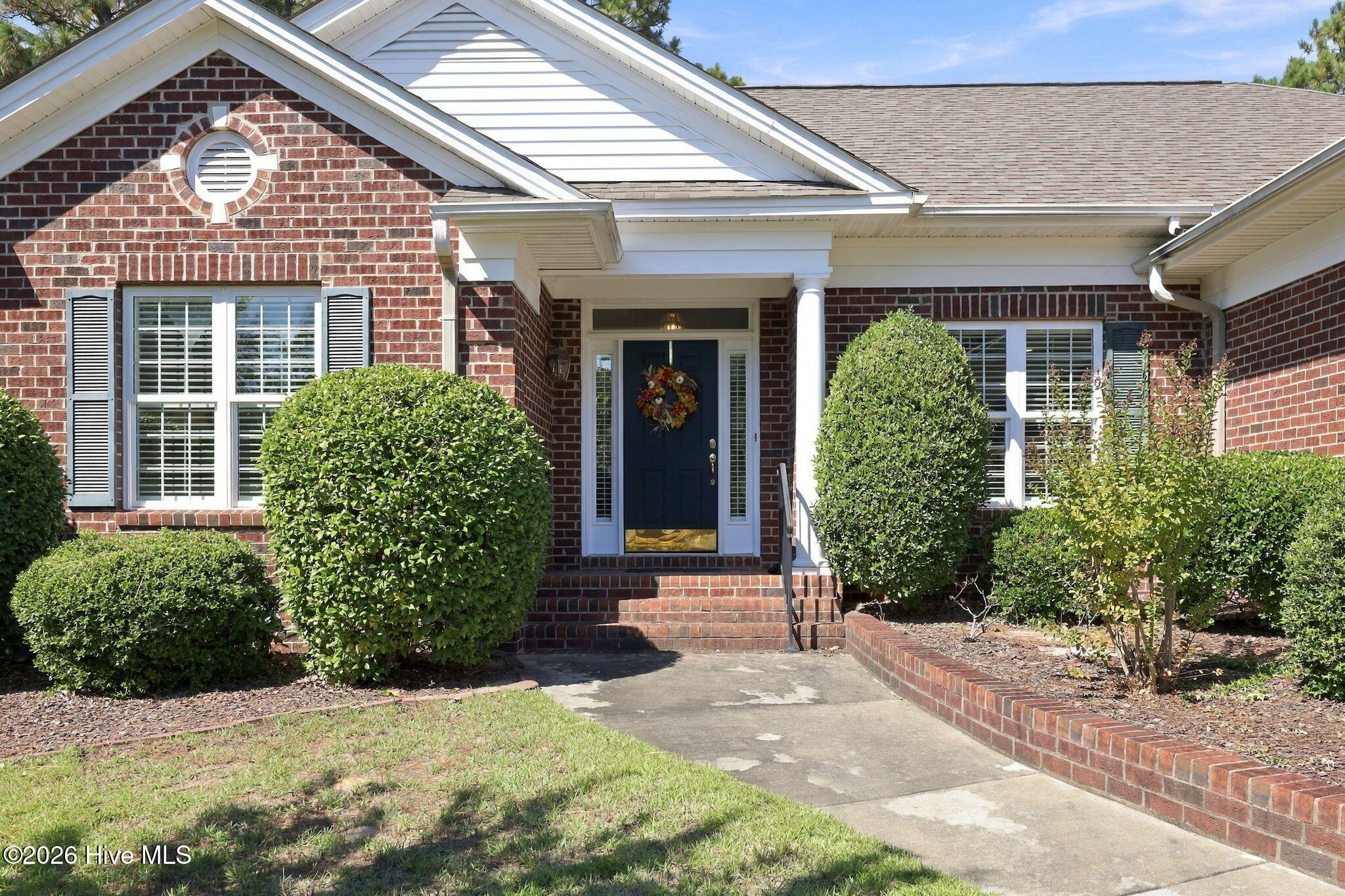 6 Wisteria Way Property Photo 2