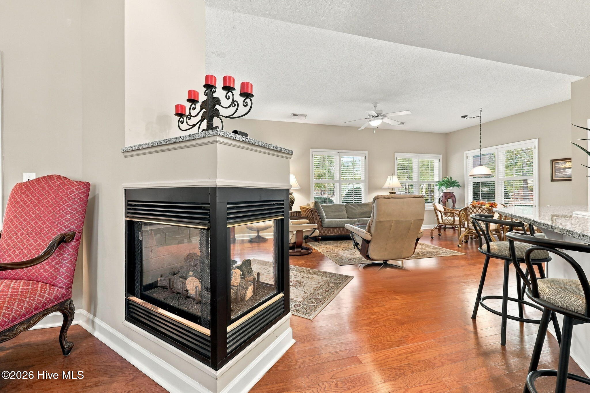 6 Wisteria Way Property Photo 12