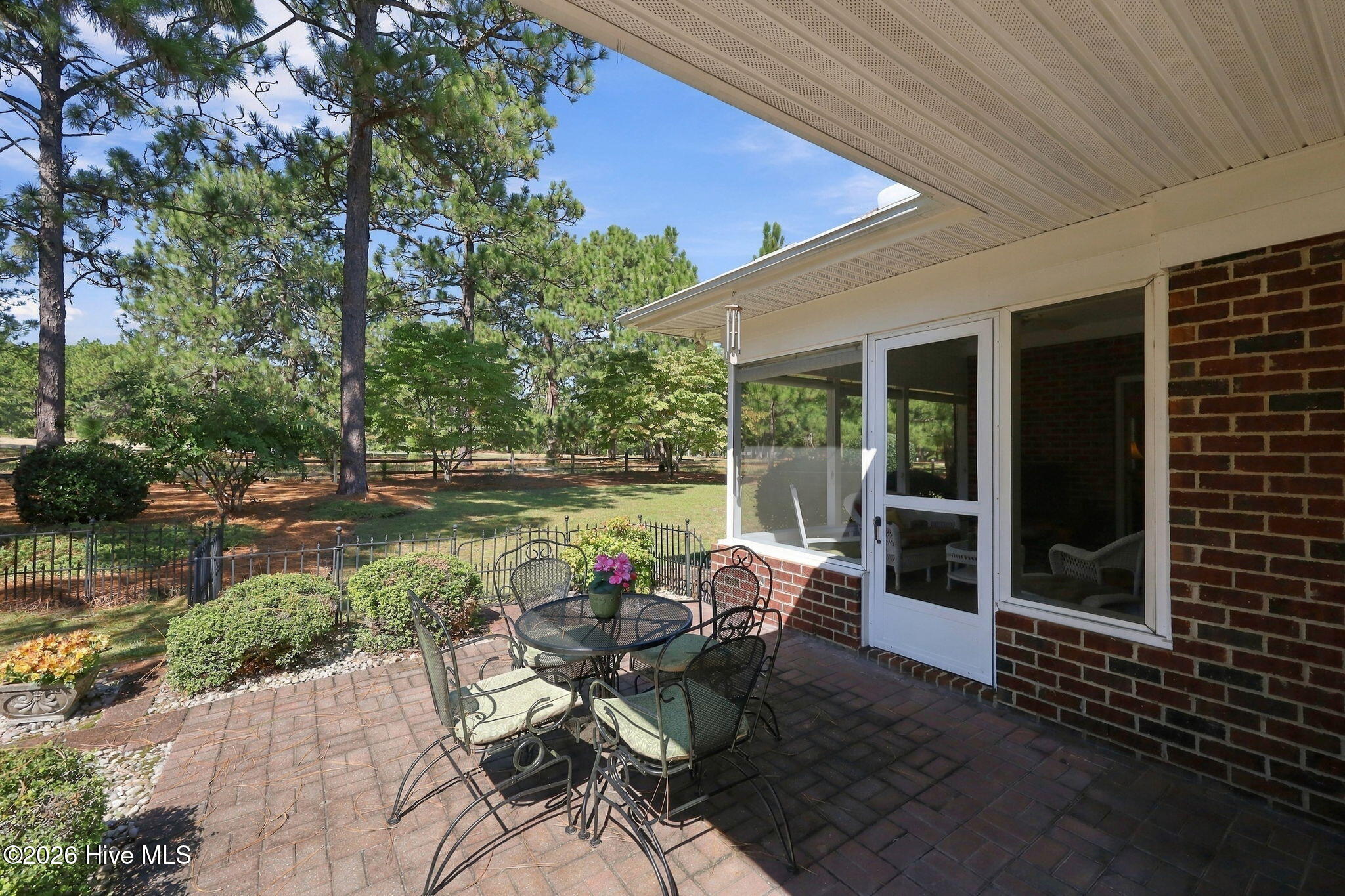 6 Wisteria Way Property Photo 36