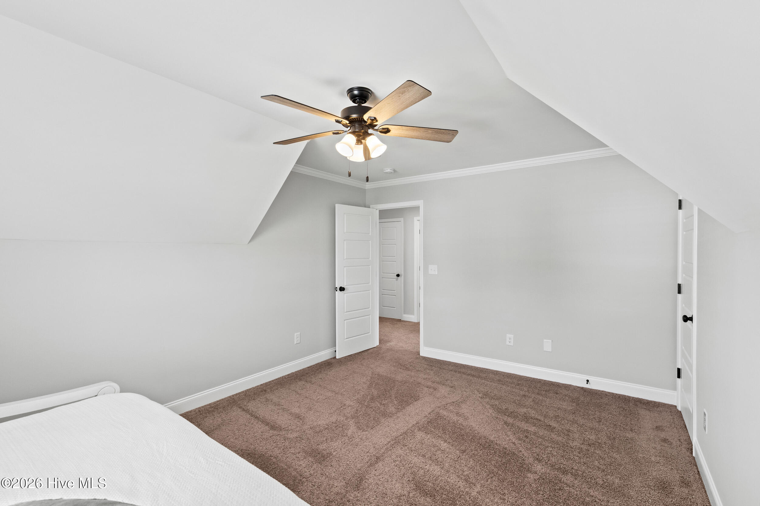 648 Slade Lake Drive Property Photo 33