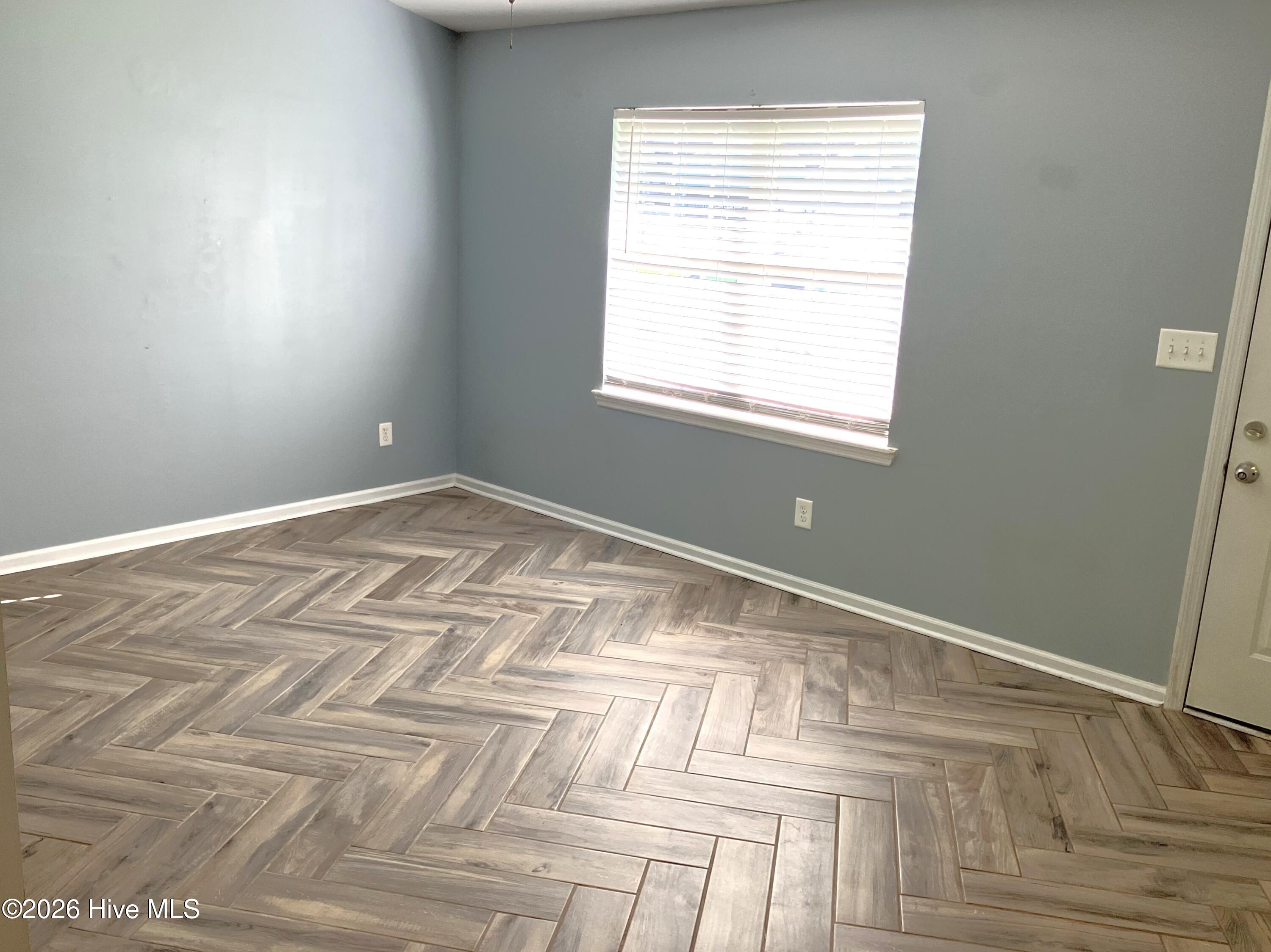 249 Bishop Drive Property Photo 3