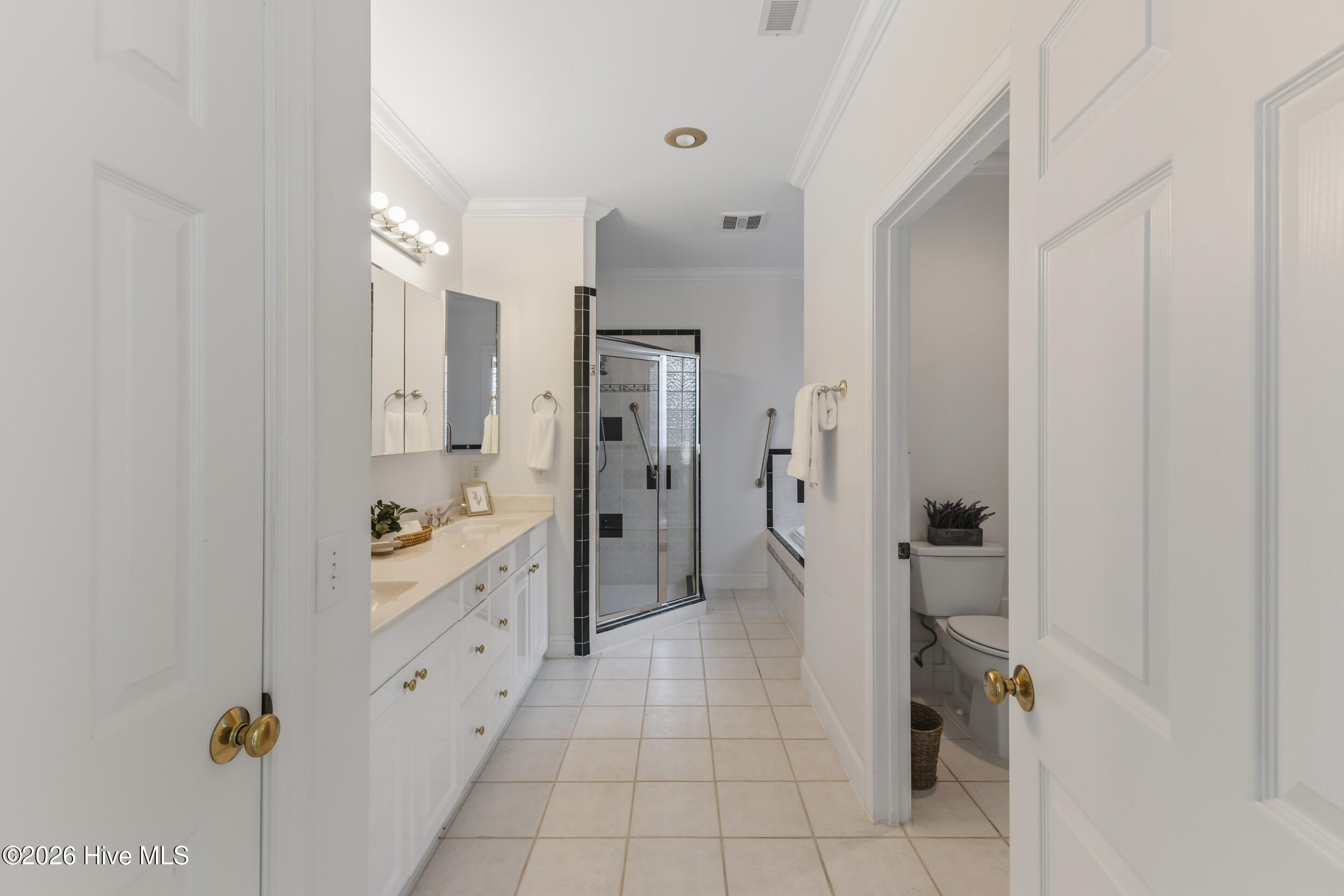 208 Dartridge Court Property Photo 16